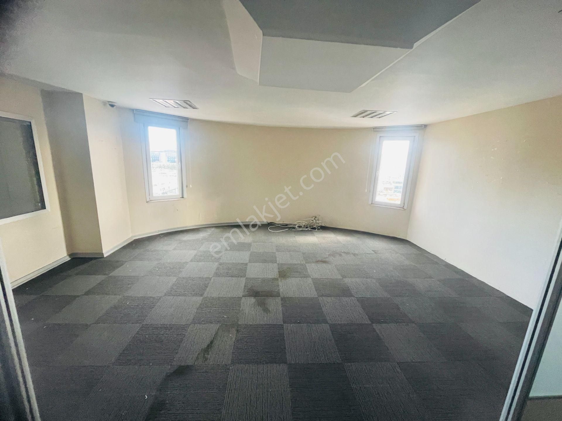 Bostancı Metro Da Tabela Değeri Yüksek Kiralık 400 M2 Ofis Katı - Görsel 15