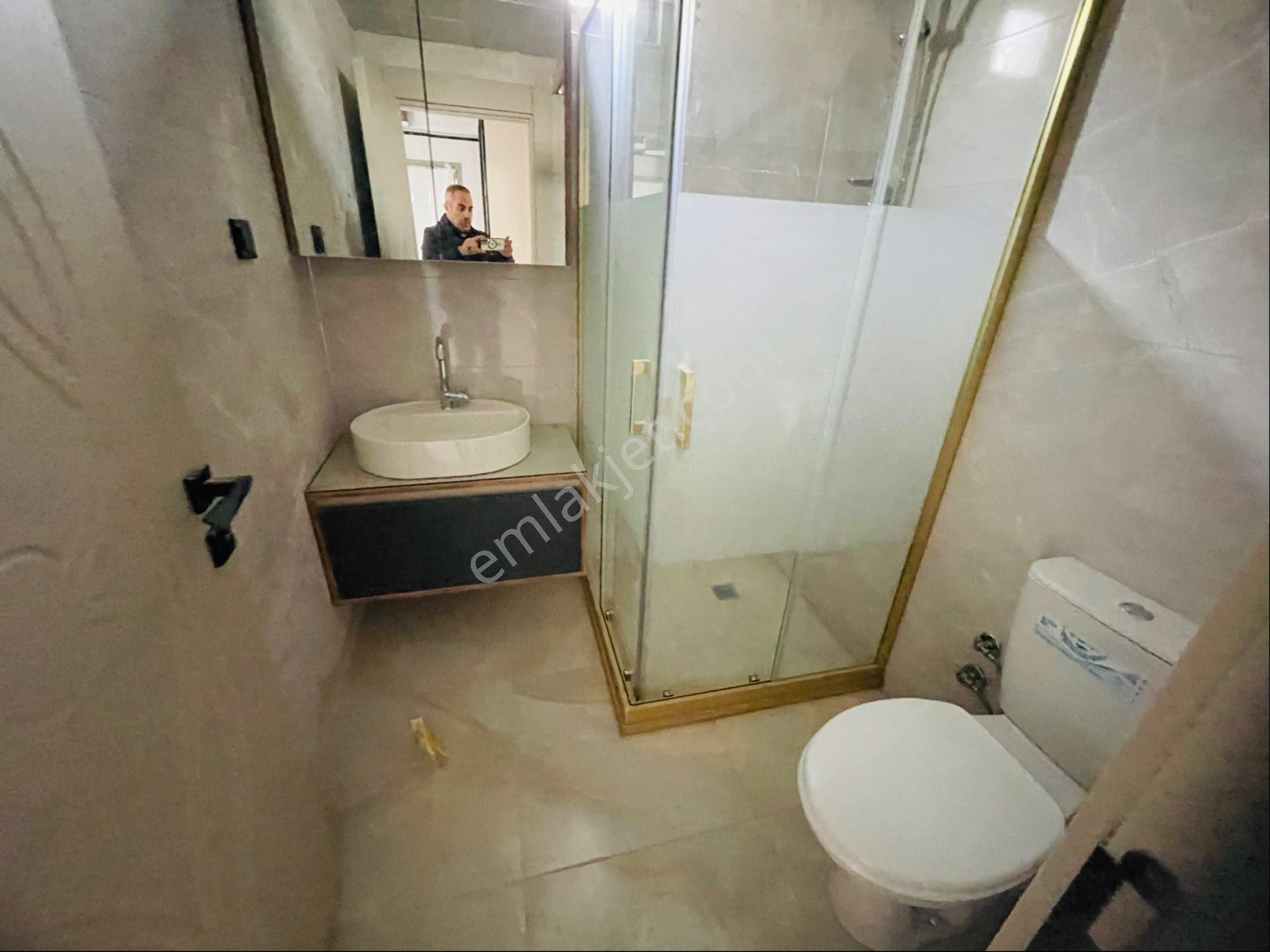 Öz Eda Emlaktan Bağlum Karakayada Satılık 1+1 Full Yapılı Daire - Görsel 18