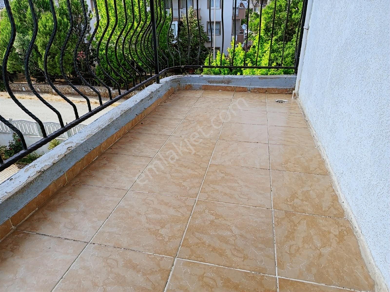 Buket Emlaktan Satılık 3+1 Daire Ara Kat Doğalgazlı Asansörlü - Görsel 24