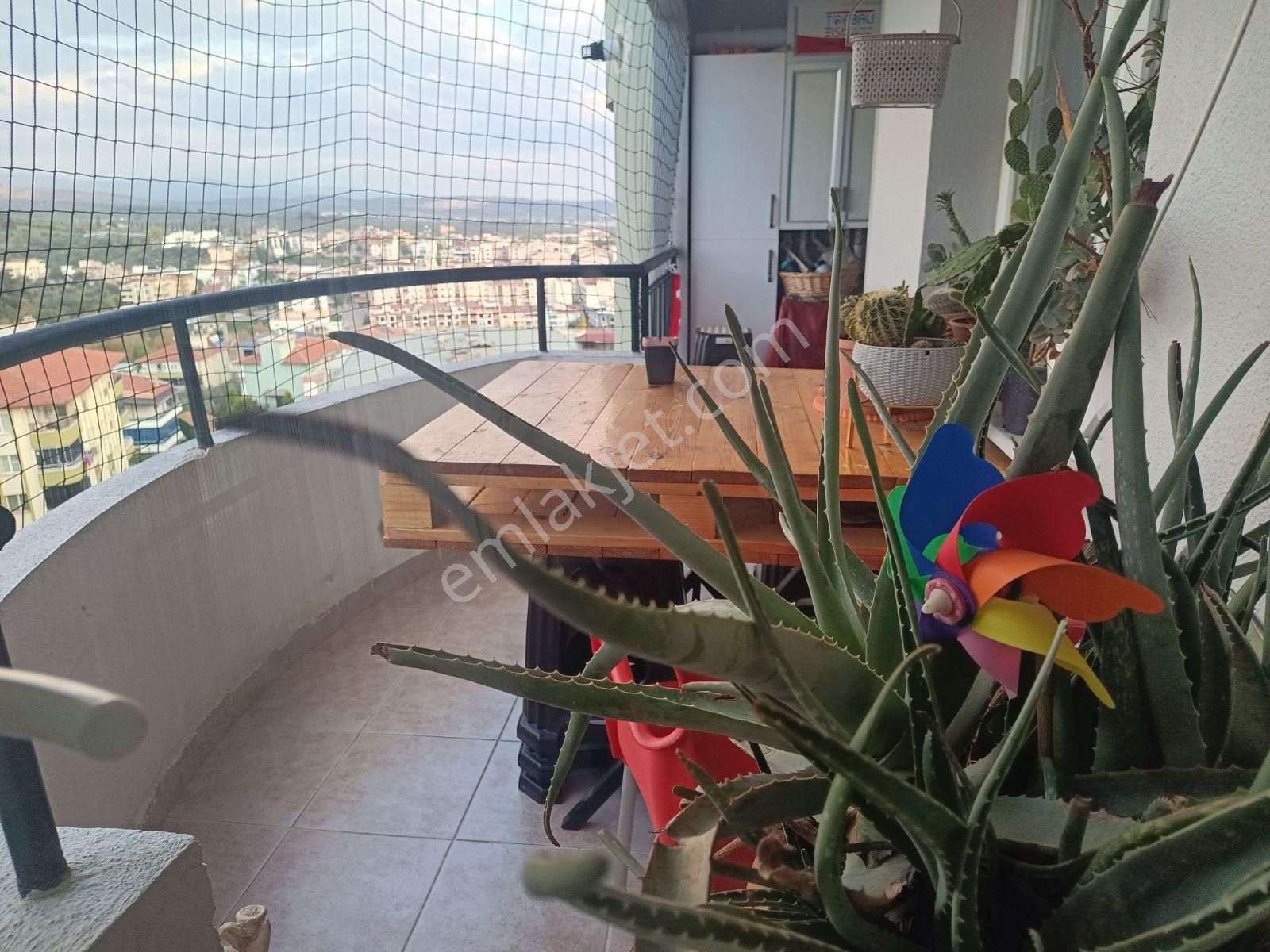 Buket Emlaktan Satılık 3+1 Daire Ara Kat Doğalgazlı Asansörlü - Görsel 14