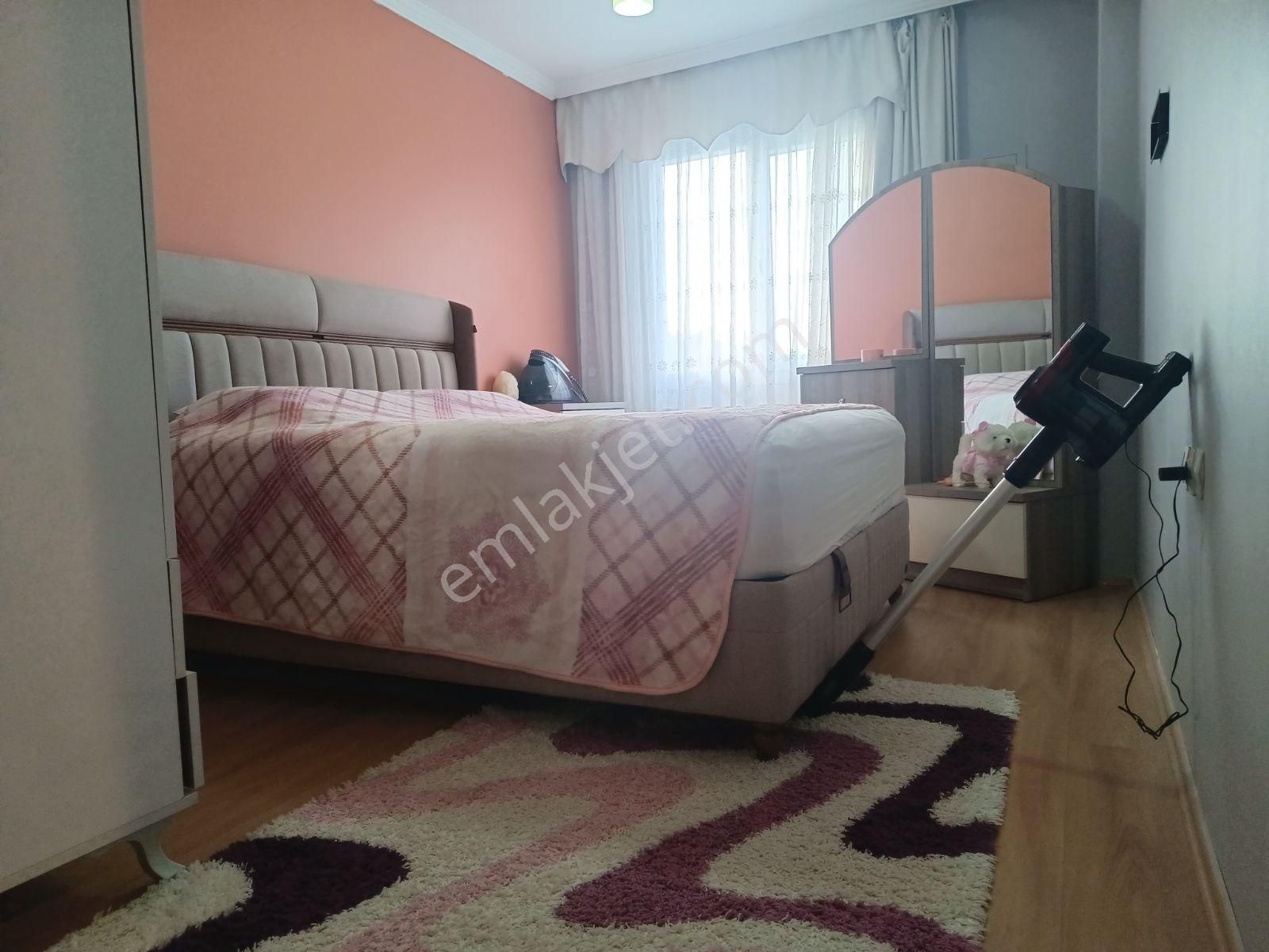 Buket Emlaktan Satılık 3+1 Daire Ara Kat Doğalgazlı Asansörlü - Görsel 16