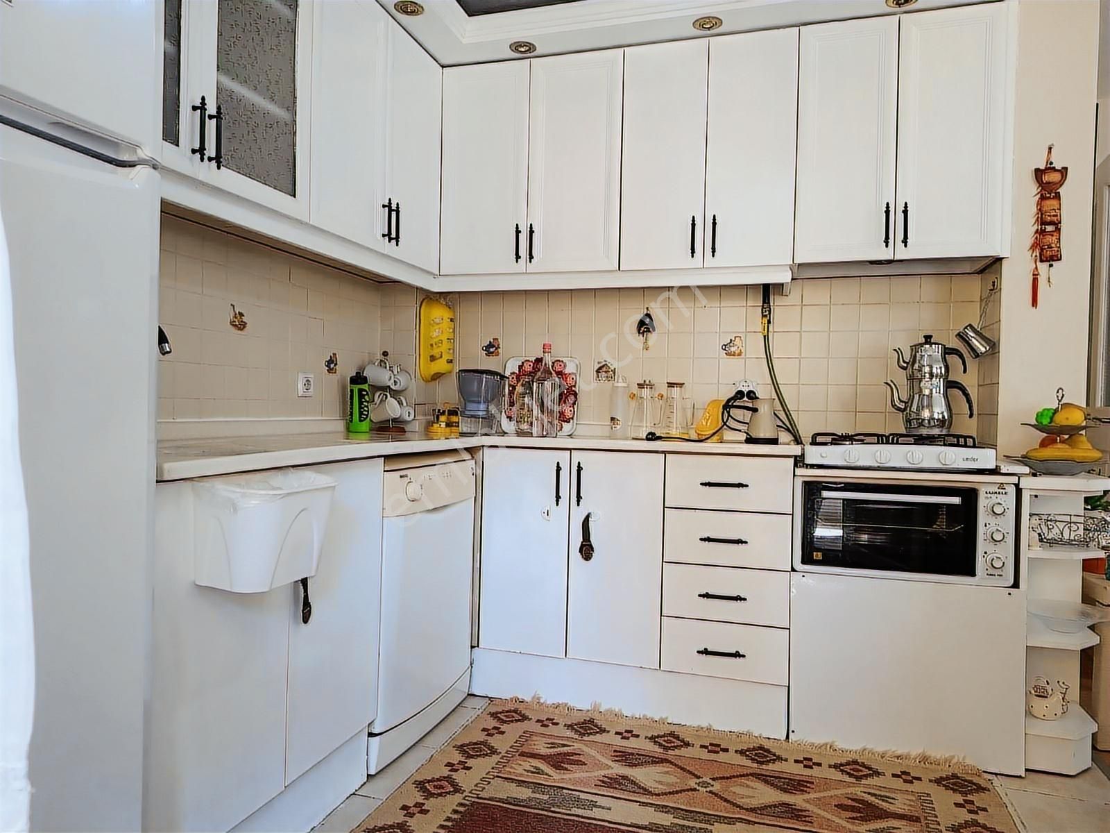 Buket Emlaktan 2+1 Eşyalı Kiralık Daire Doğalgazlı Asansörlü - Görsel 10