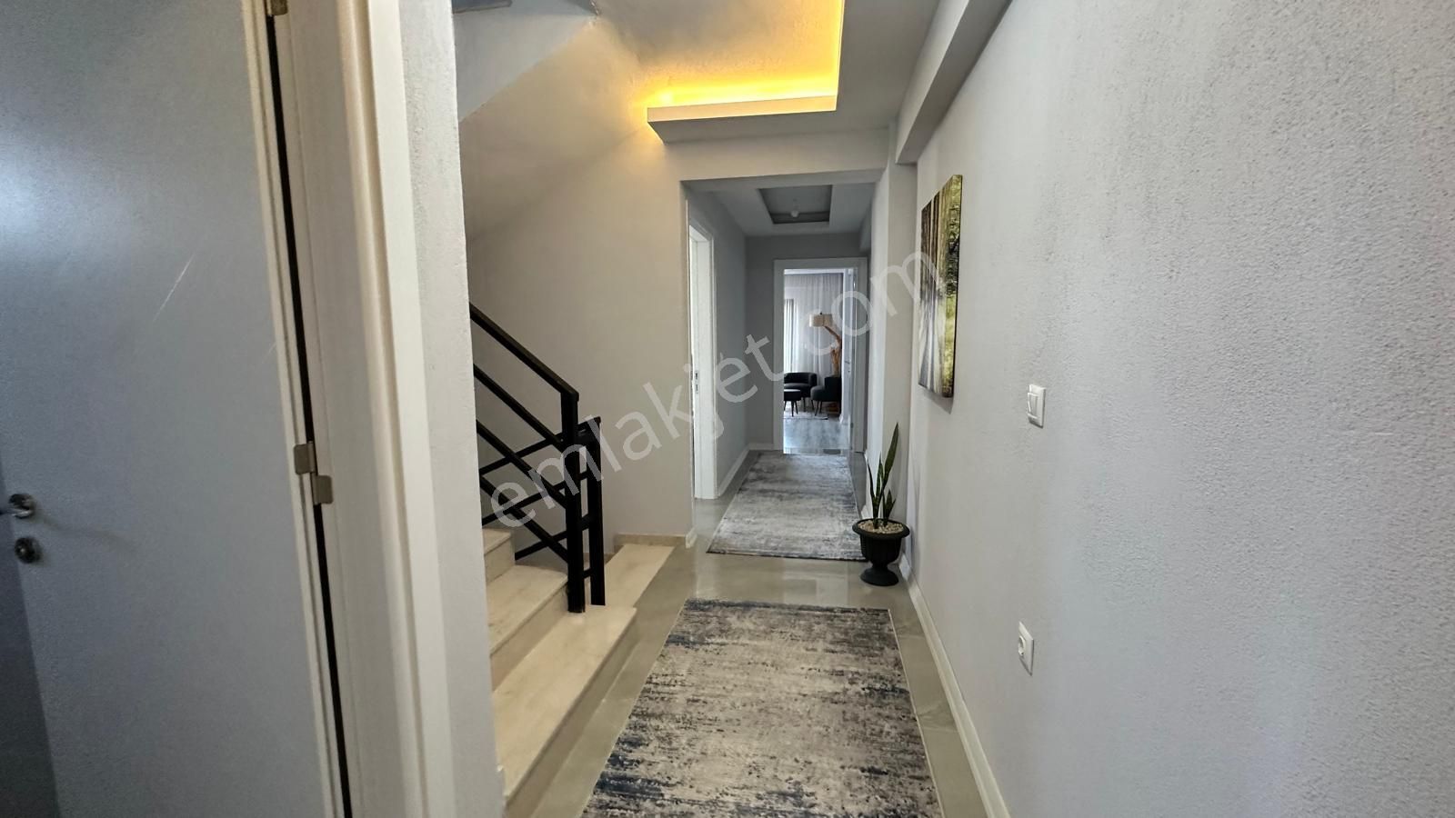 Turyap'tan İnönü Mahallesi 5+1 Satılık Tripleks Villa - Görsel 15
