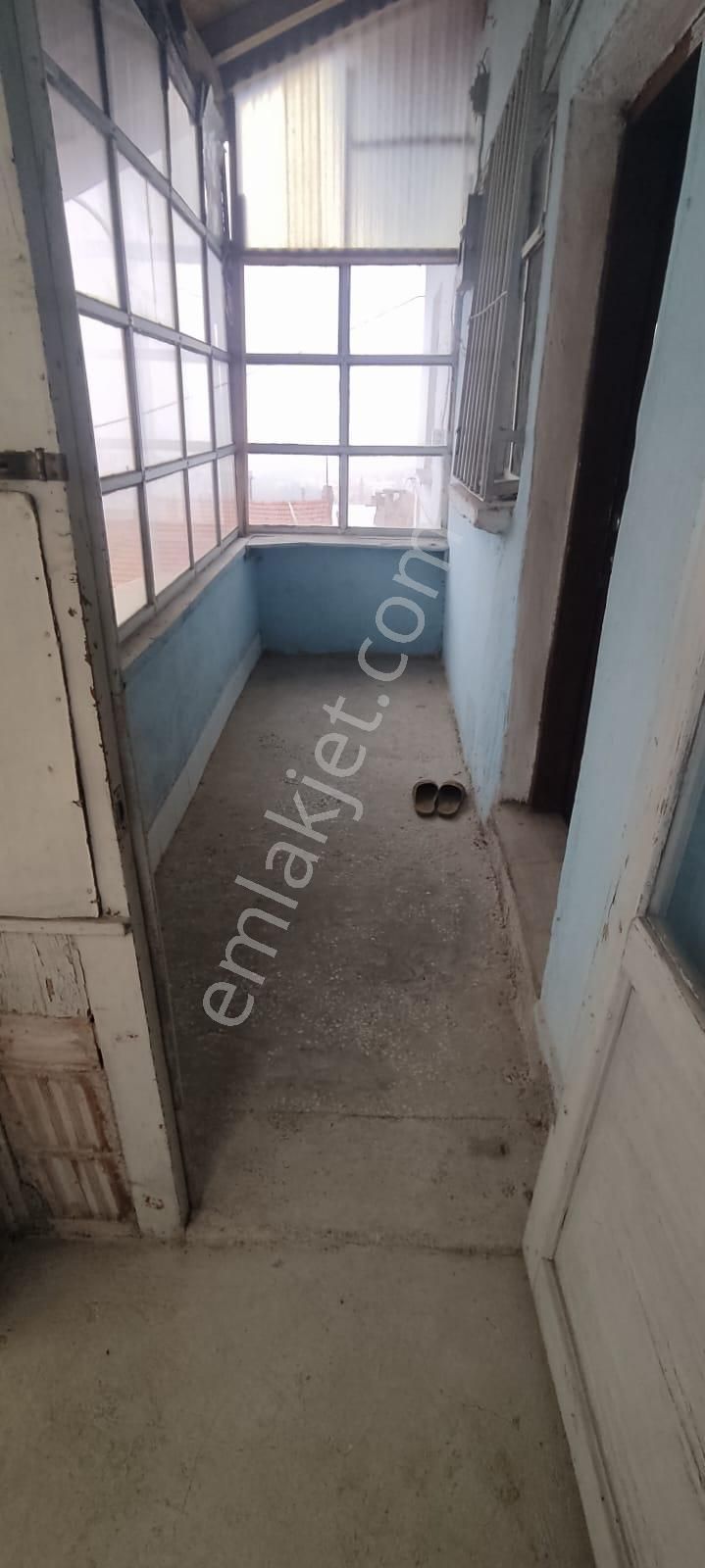 Deniz Yiğit Emlak'tan Hamidiye Mahallesinde 2 Katlı Müstakil Ev - Görsel 14