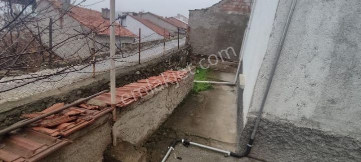 Deniz Yiğit Emlak'tan Hamidiye Mahallesinde 2 Katlı Müstakil Ev - Görsel 24