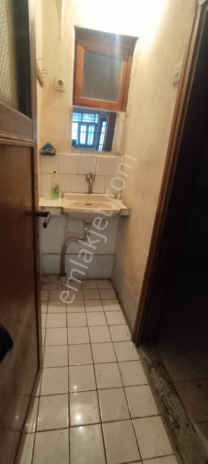 Deniz Yiğit Emlak'tan Hamidiye Mahallesinde 2 Katlı Müstakil Ev - Görsel 35