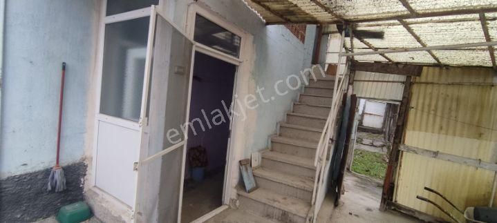 Deniz Yiğit Emlak'tan Hamidiye Mahallesinde 2 Katlı Müstakil Ev - Görsel 15