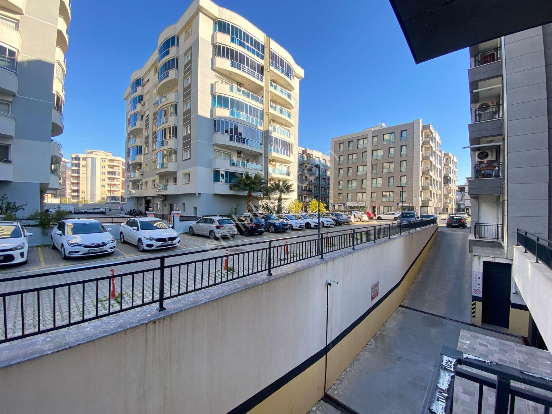 Bayraklı Adalet Mah.de Folkart Yakını 2+1 100m2 Dgazlı Ayrı Mutfak Sıfır Lüx Kiralık Daire - Görsel 2