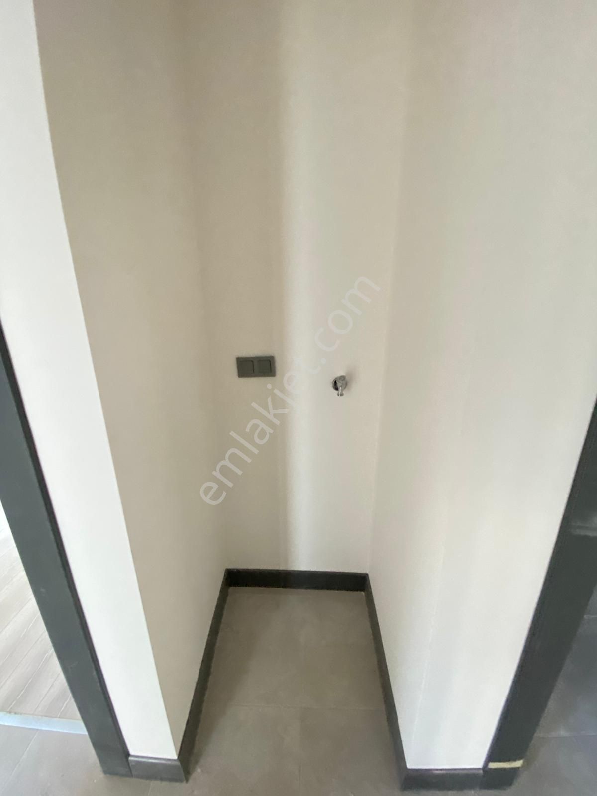 Bayraklı Adalet Mah.de Folkart Yakını 2+1 100m2 Dgazlı Ayrı Mutfak Sıfır Lüx Kiralık Daire - Görsel 26