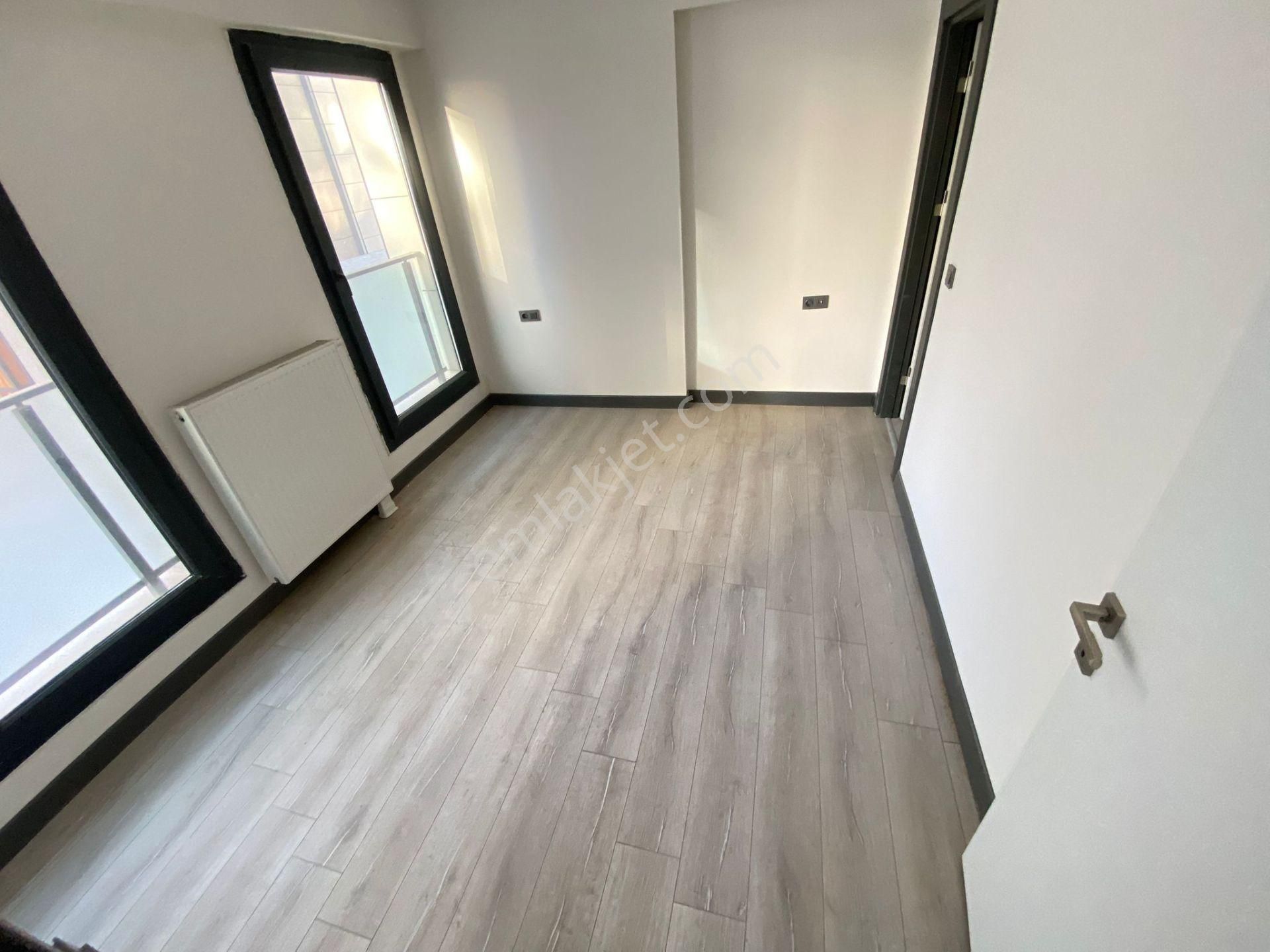 Bayraklı Adalet Mah.de Folkart Yakını 2+1 100m2 Dgazlı Ayrı Mutfak Sıfır Lüx Kiralık Daire - Görsel 12