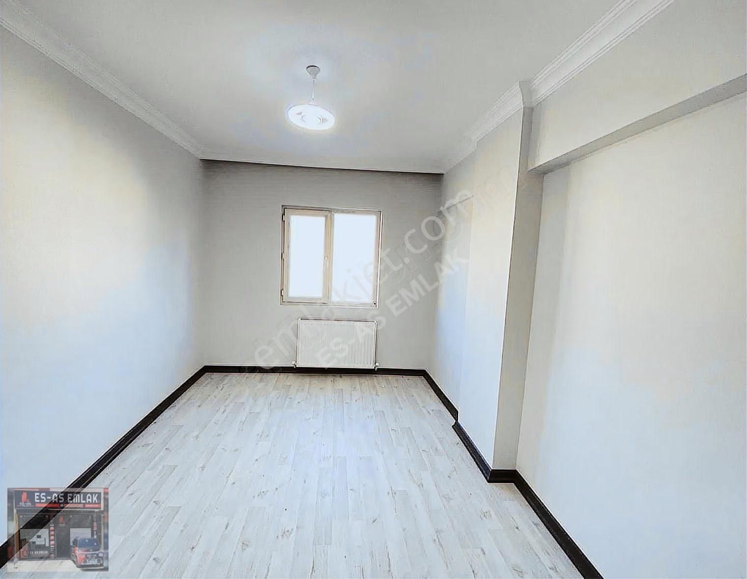 Es-as Emlak'tan Topçular Mh.de 3+1 Geniş Yapılı Daire - Görsel 10