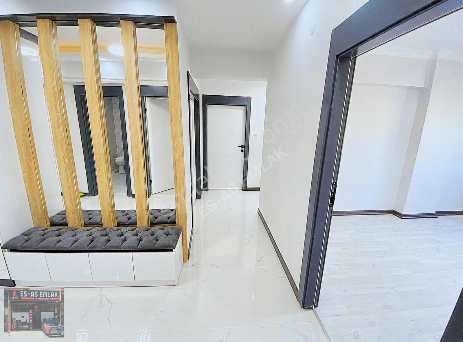 Es-as Emlak'tan Topçular Mh.de 3+1 Geniş Yapılı Daire - Görsel 3