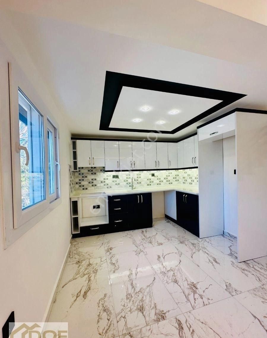 Altınkumda Satılık Denize 1 Km 4+1 Yenilenmiş Bahçeli Villa - Görsel 10