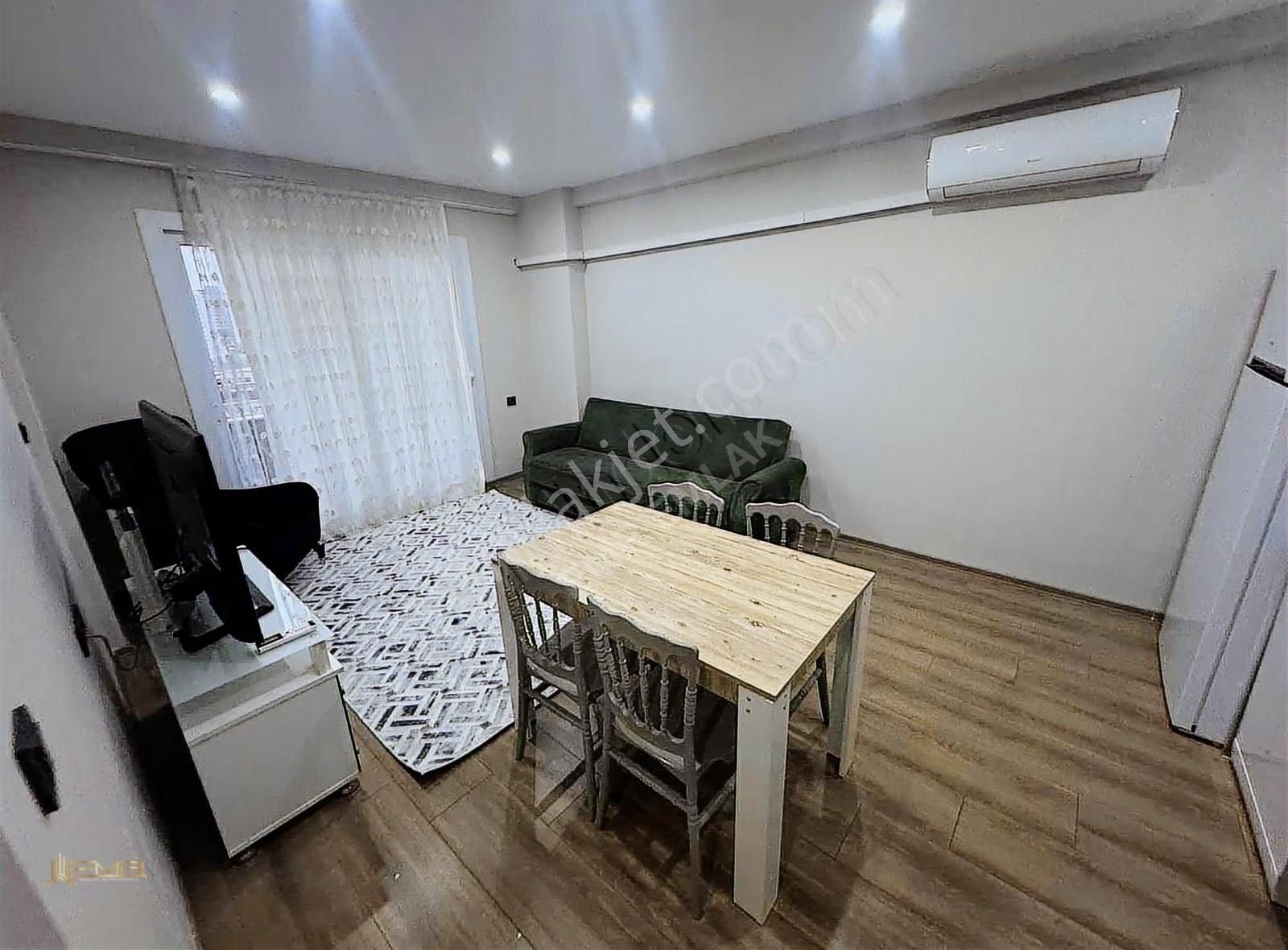 Emr'den Emsallerinin En Genişi Eşyalı 1+1 Lüks Daire - Görsel 5