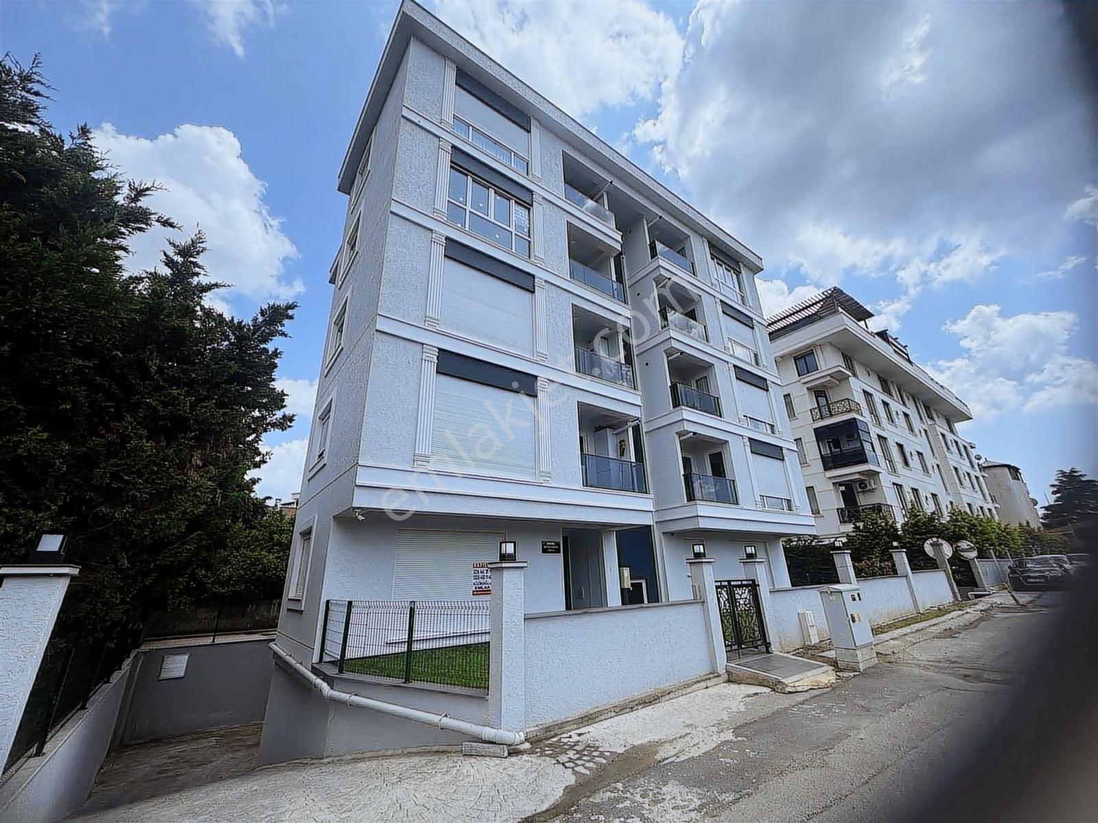 Marinaya Komşu Oturuma Hazır 2banyolu İskanlı Balkonlu 3+1 Daire - Görsel 24