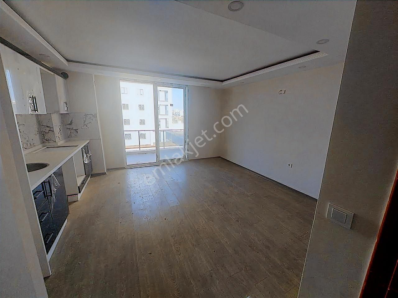 Altıntaş'ta Havuzlu 2+1 Satılık Daire - Görsel 15