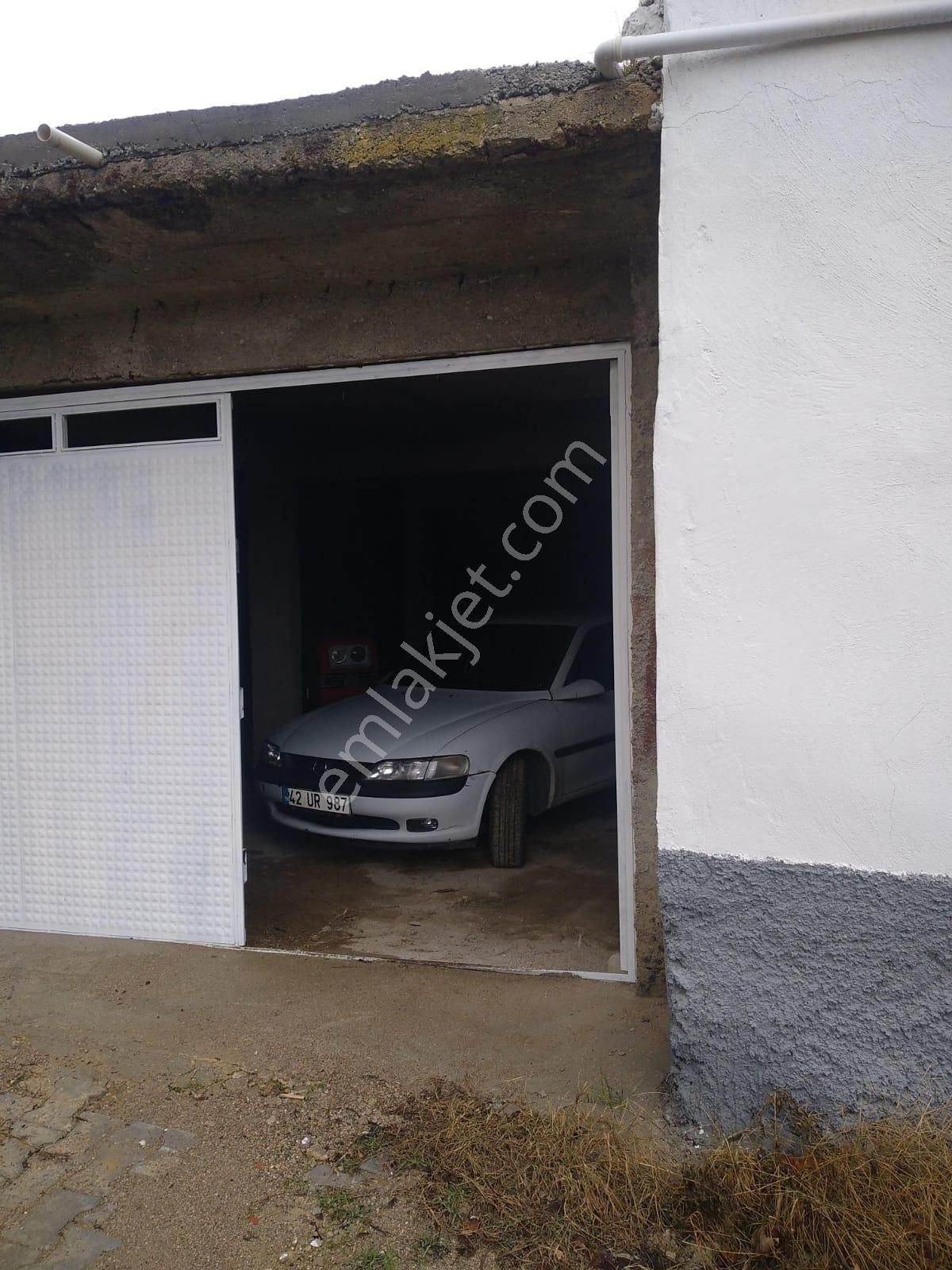 Sücüllü Emlaktan Satılık Dağ Ortamında Köy Evi - Görsel 9