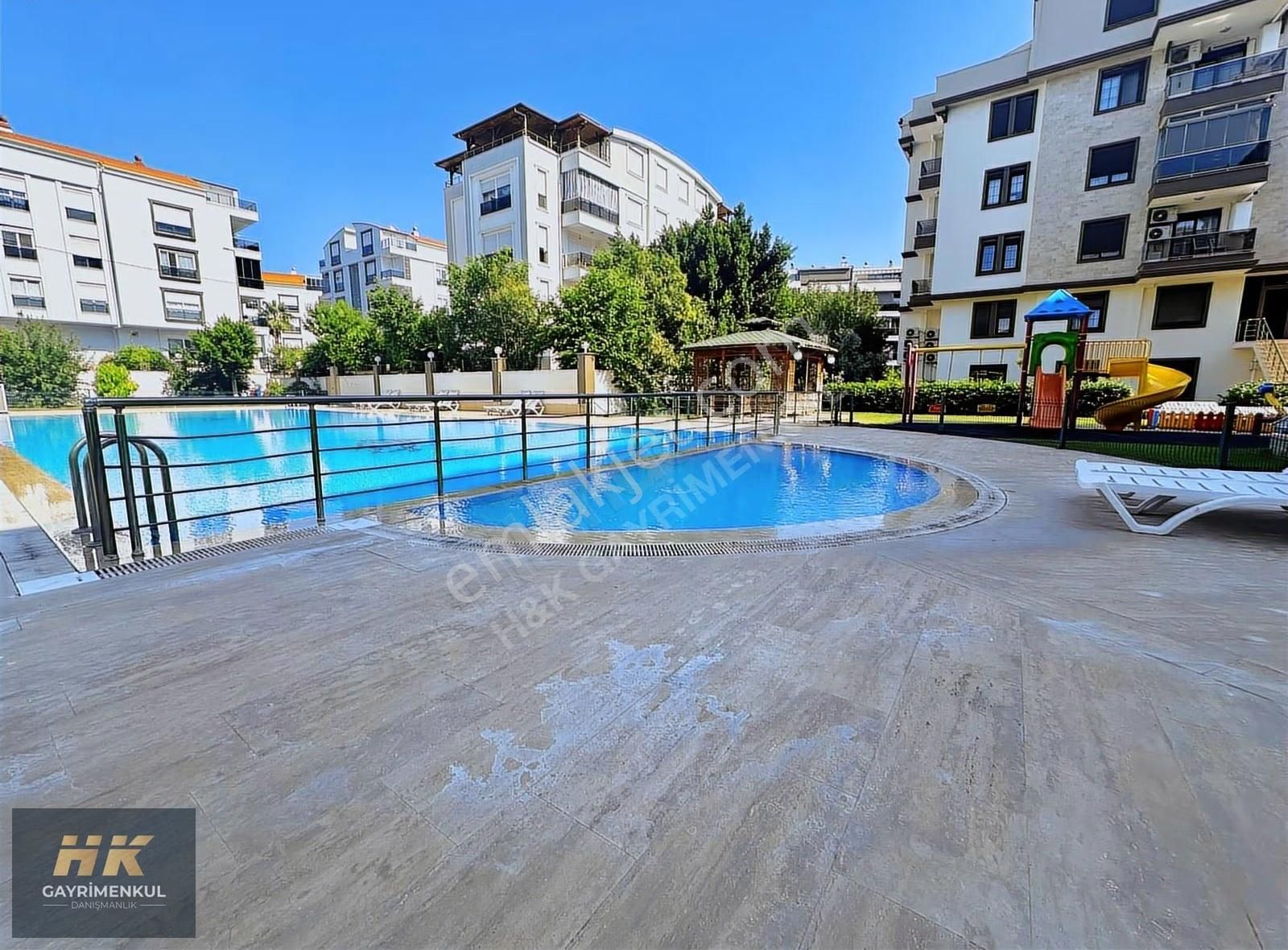 Havuzlu Site İçerisinde Vatandaşlık İçin Uygun 3+1 Daire En/ru!! - Görsel 14