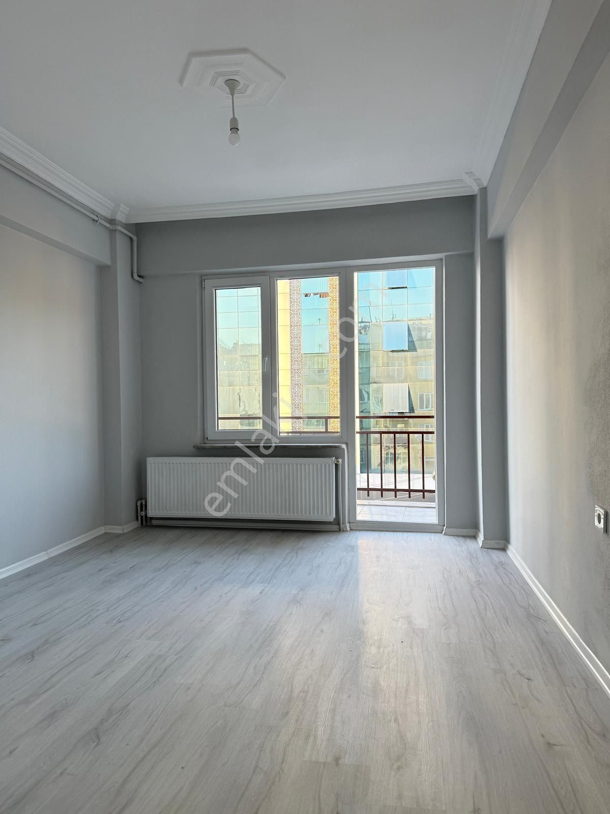 Bursa Dikkaldırım'da Ana Cadde Üzeri Satılık 3+1 Daire - Görsel 12