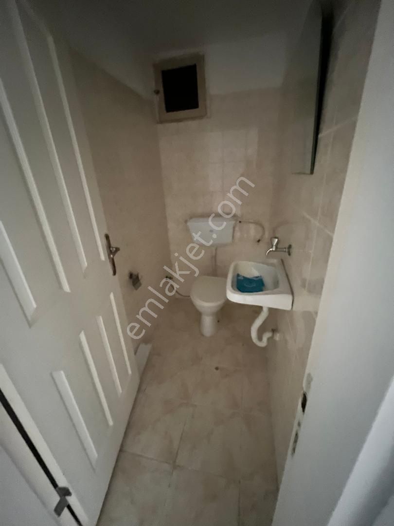 Ümraniye Çamlık Mahallesi İkbal Caddesi 1.kat 3 +1 140 Metre Kiralık Daire Ev - Görsel 9