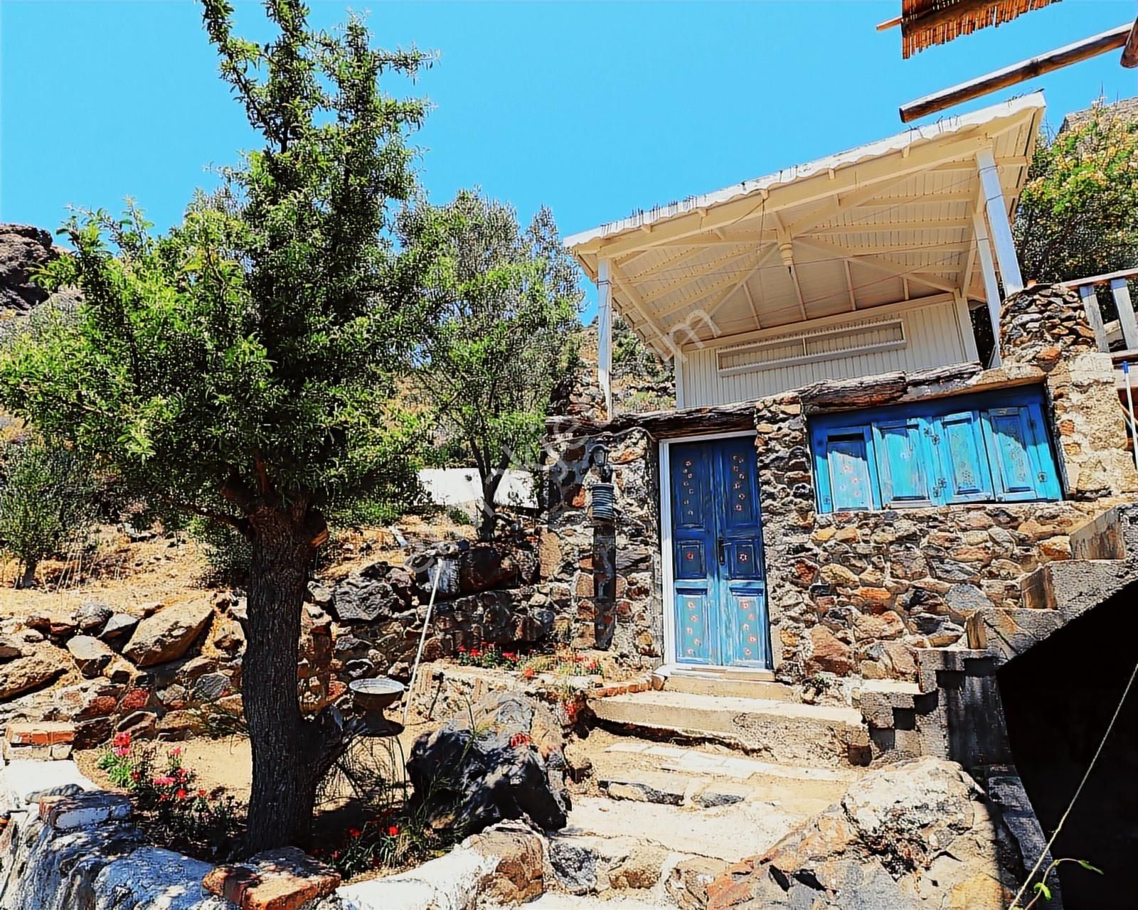 Gümüşlük Eski Karakaya Köyü'nde, Deniz Manzaralı Satılık Taş Ev - Görsel 12