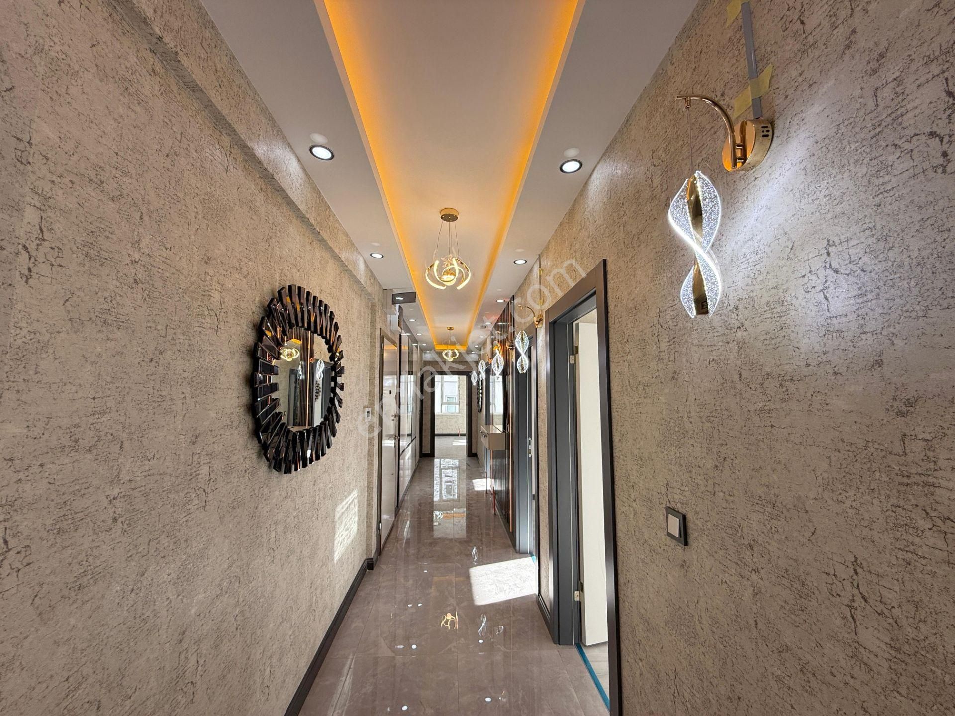 Öz.maşallah'dan Millet Bahçesi Manzaralı Teras Balkonlu 3+1sıfır - Görsel 15