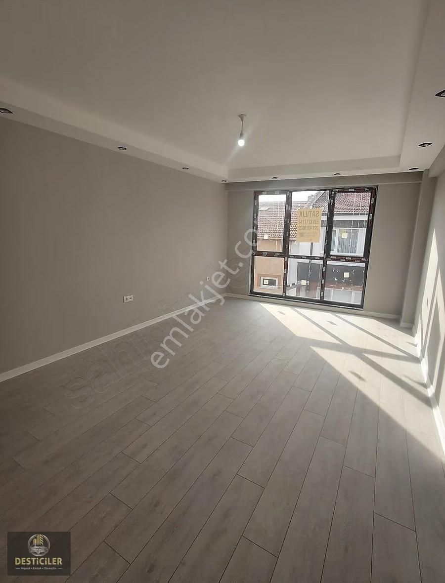 Lt-desticiler Şarhöyük Mah. Ebv. Banyolu 2+1 Daire - Görsel 1