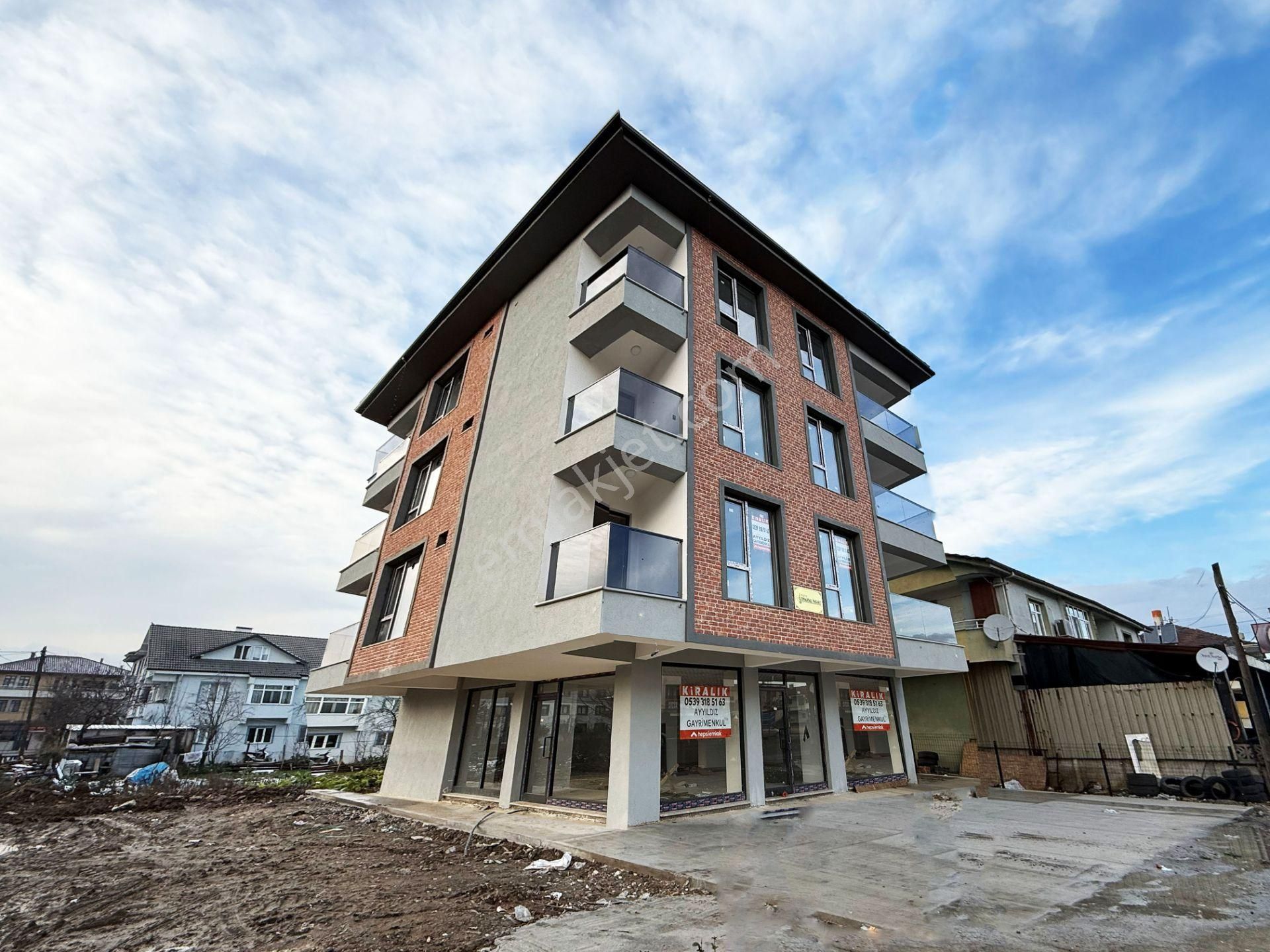 Ela Bahriye Oral Blv. Cephe Tabela Değeri Yüksek Sıfır 1+1 Ofis