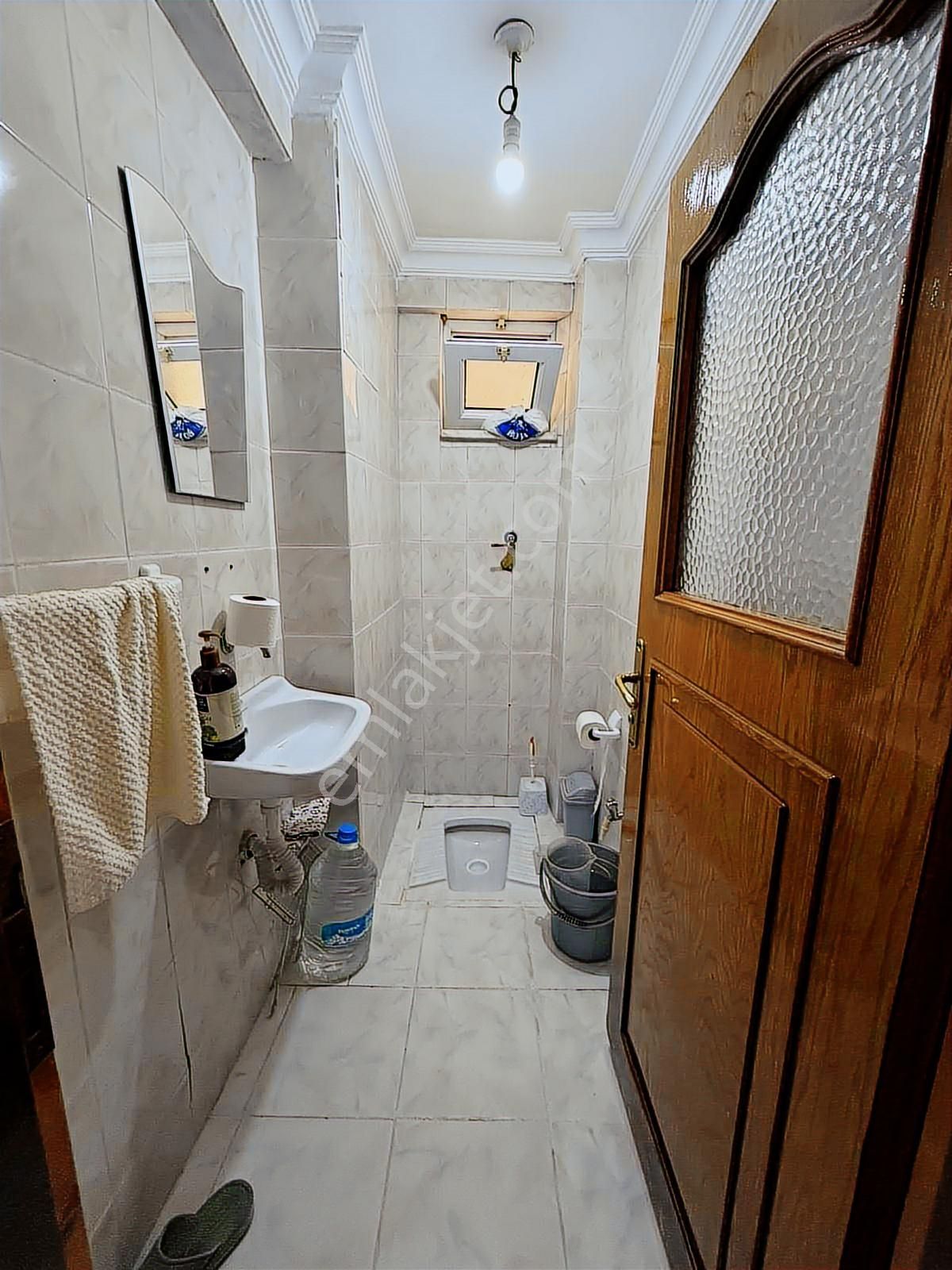 Güneşlide Merkezi Konum Güvenlikli Sitede 3+1 Fırsat Geniş Daire - Görsel 19