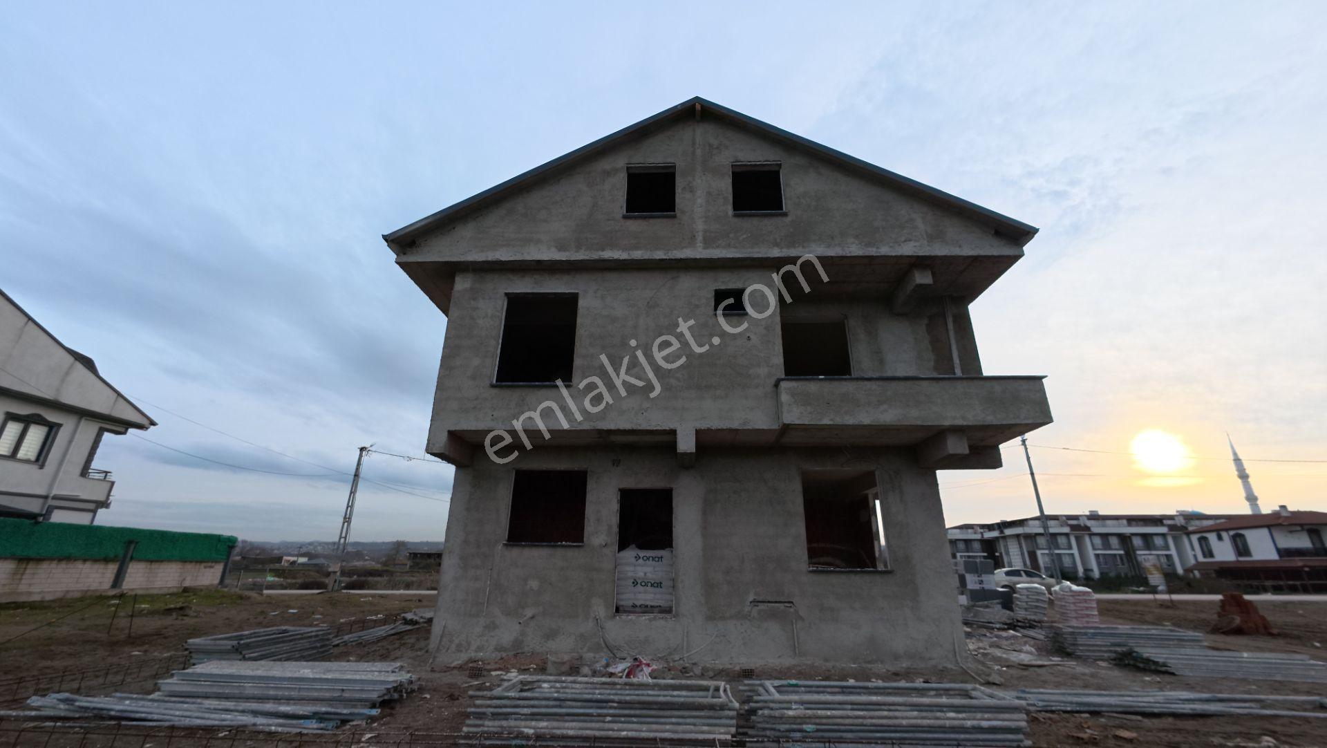 Kocaali'de 120m2 Bahçeli 4+1 Villa - Görsel 2