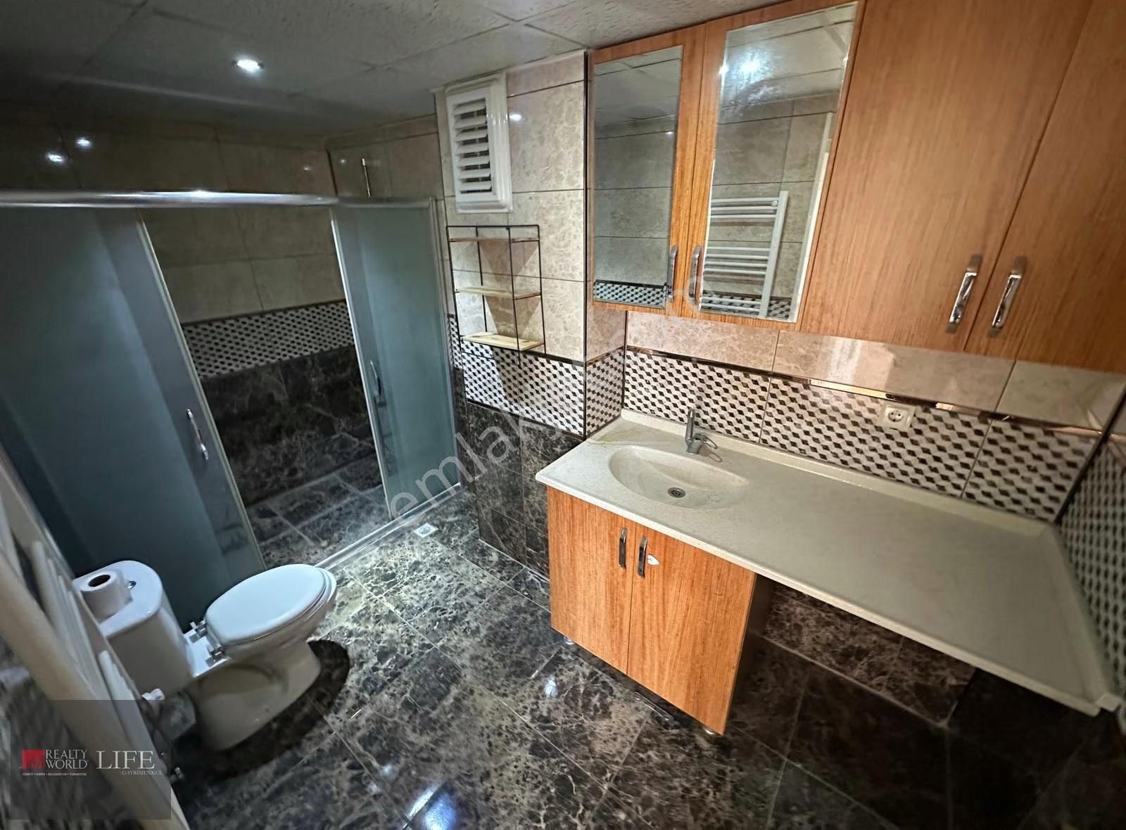 Rwlıfe// Alanönü Mah. Demokrat Sokakta Kiralık 3+1 Dubleks Daire - Görsel 17