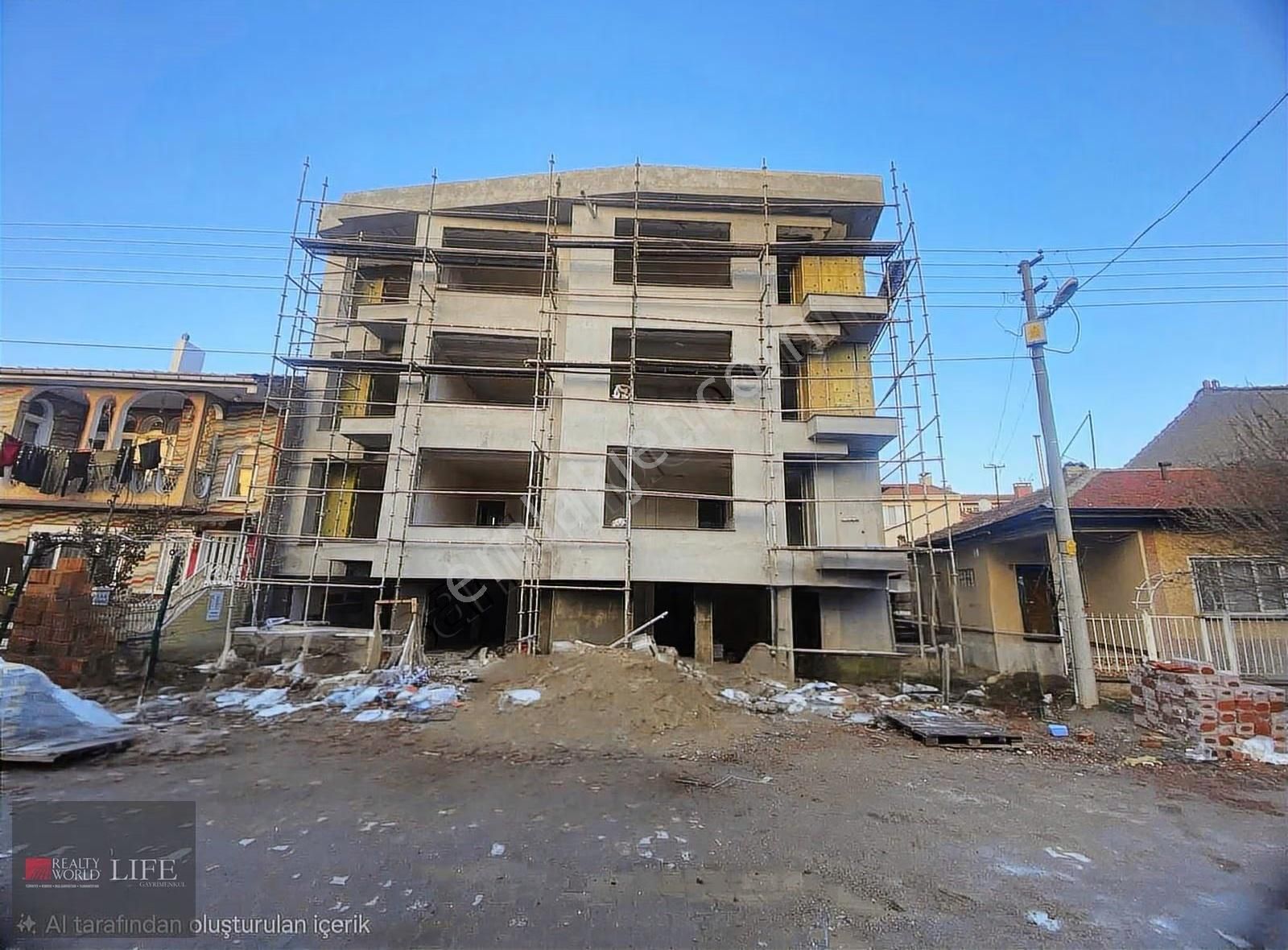 Rw Lıfe//ertuğrulgazi Mh Ebeveyn Banyolu Sıfır 3+1 Satılık Daire