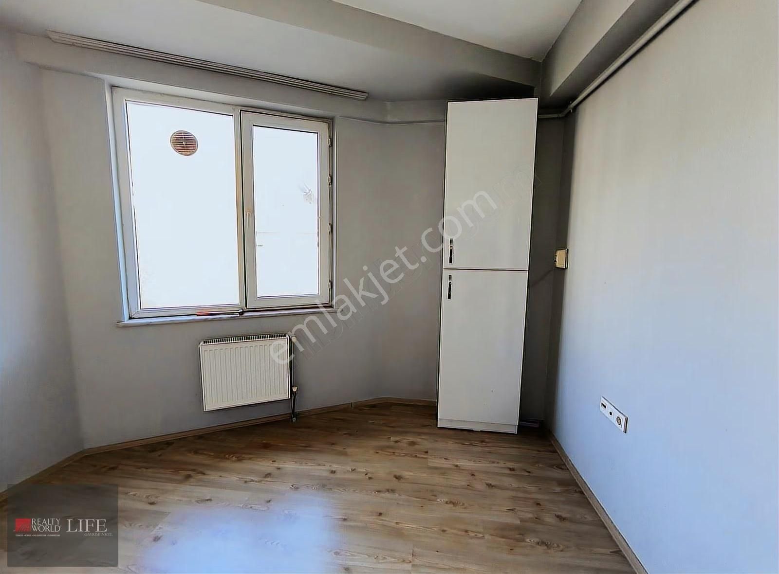 Rw Lıfe // Cadde Üstü Asansörlü 8500 Kiracılı 1+1 Satılık Daire - Görsel 15