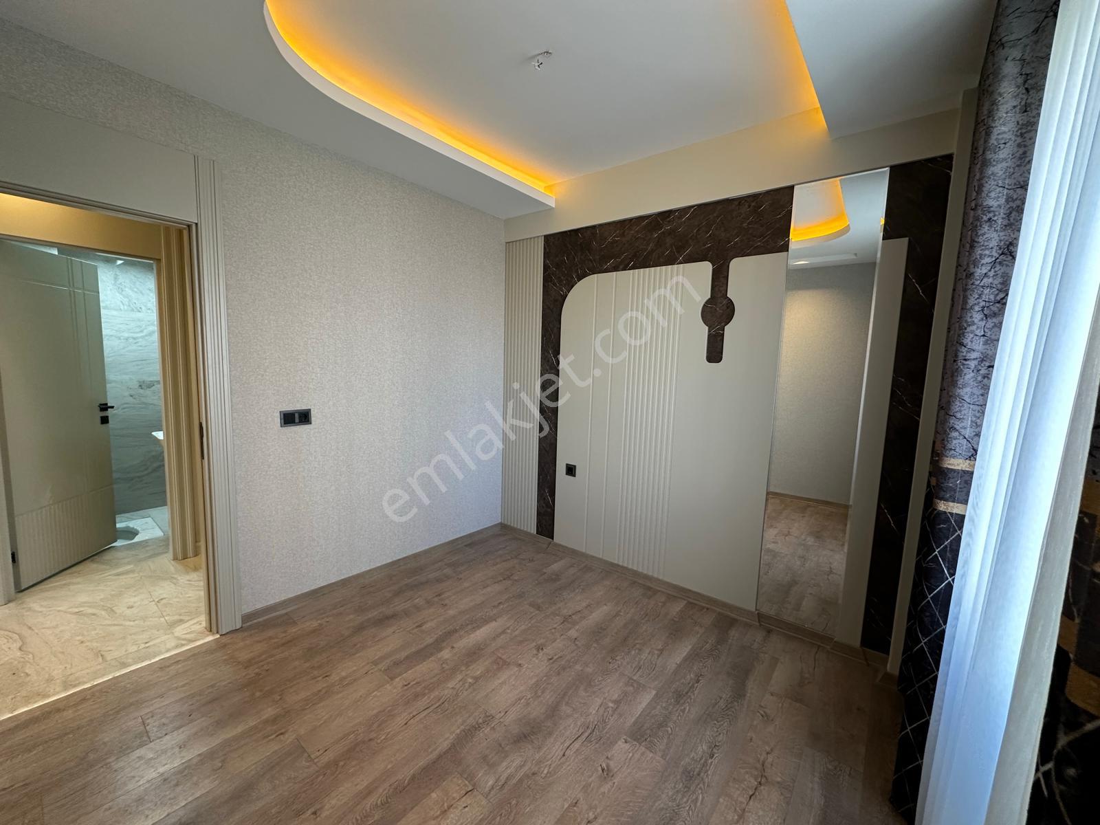 Aksoy'dan Göletli Park Civarı Ultra Lüks 2+1 Acil Satılık Daire / Bağcılar - Görsel 14