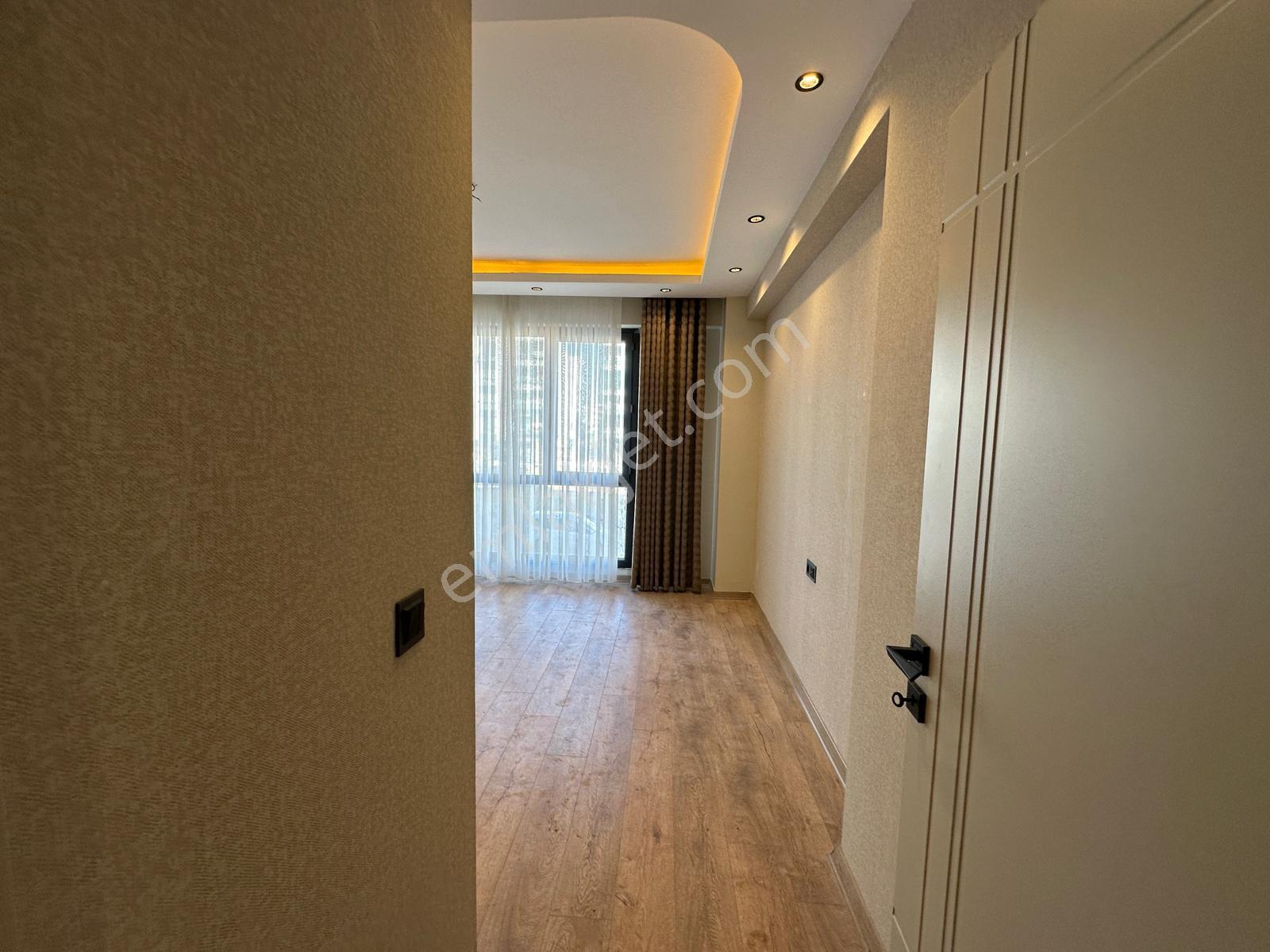 Aksoy'dan Göletli Park Civarı Ultra Lüks 2+1 Acil Satılık Daire / Bağcılar - Görsel 8