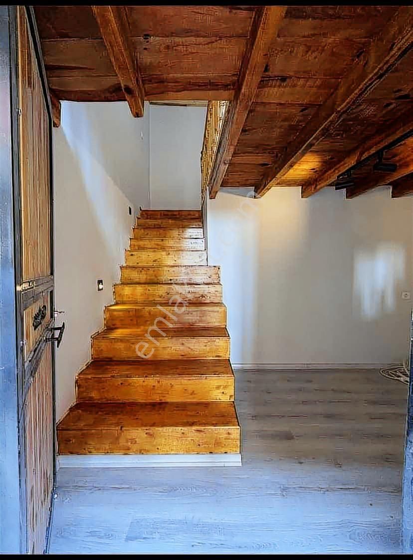 Prestij Gayrimenkulden Muhteşem Müstkil Taş Ev - Görsel 4