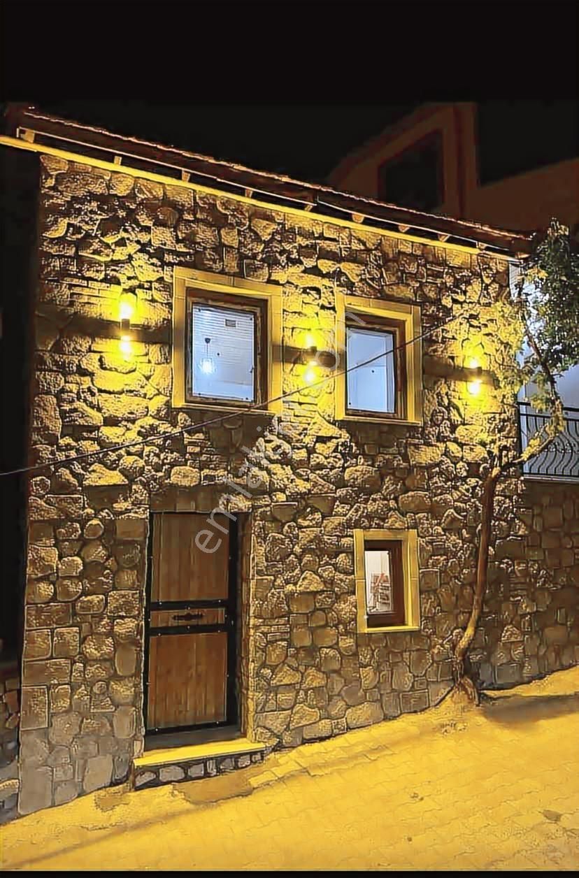 Prestij Gayrimenkulden Muhteşem Müstkil Taş Ev - Görsel 3