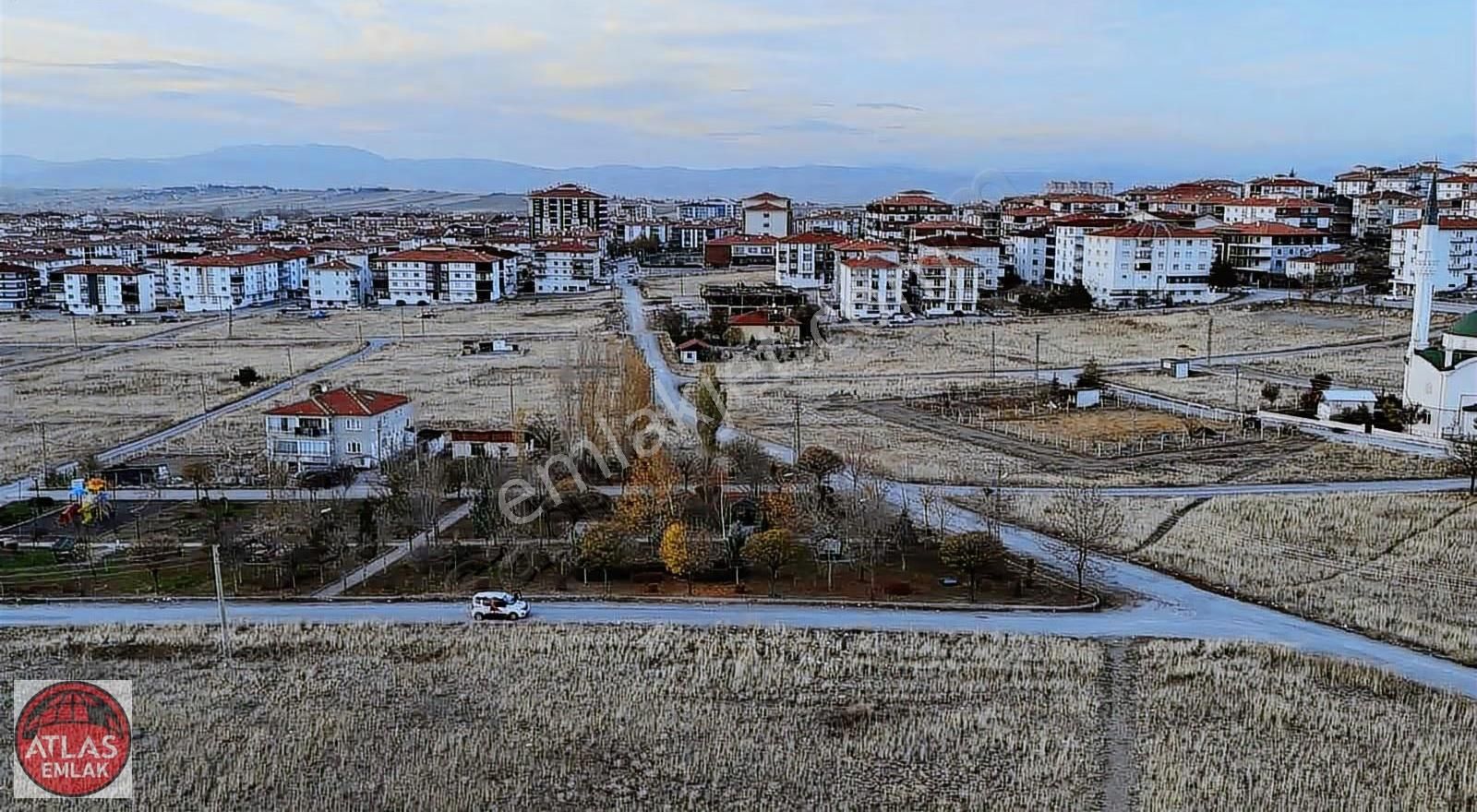 Atlas'tan Park Ve Cami Karşısı 10 Kat İmarlı 1 Daire Getirili - Görsel 9