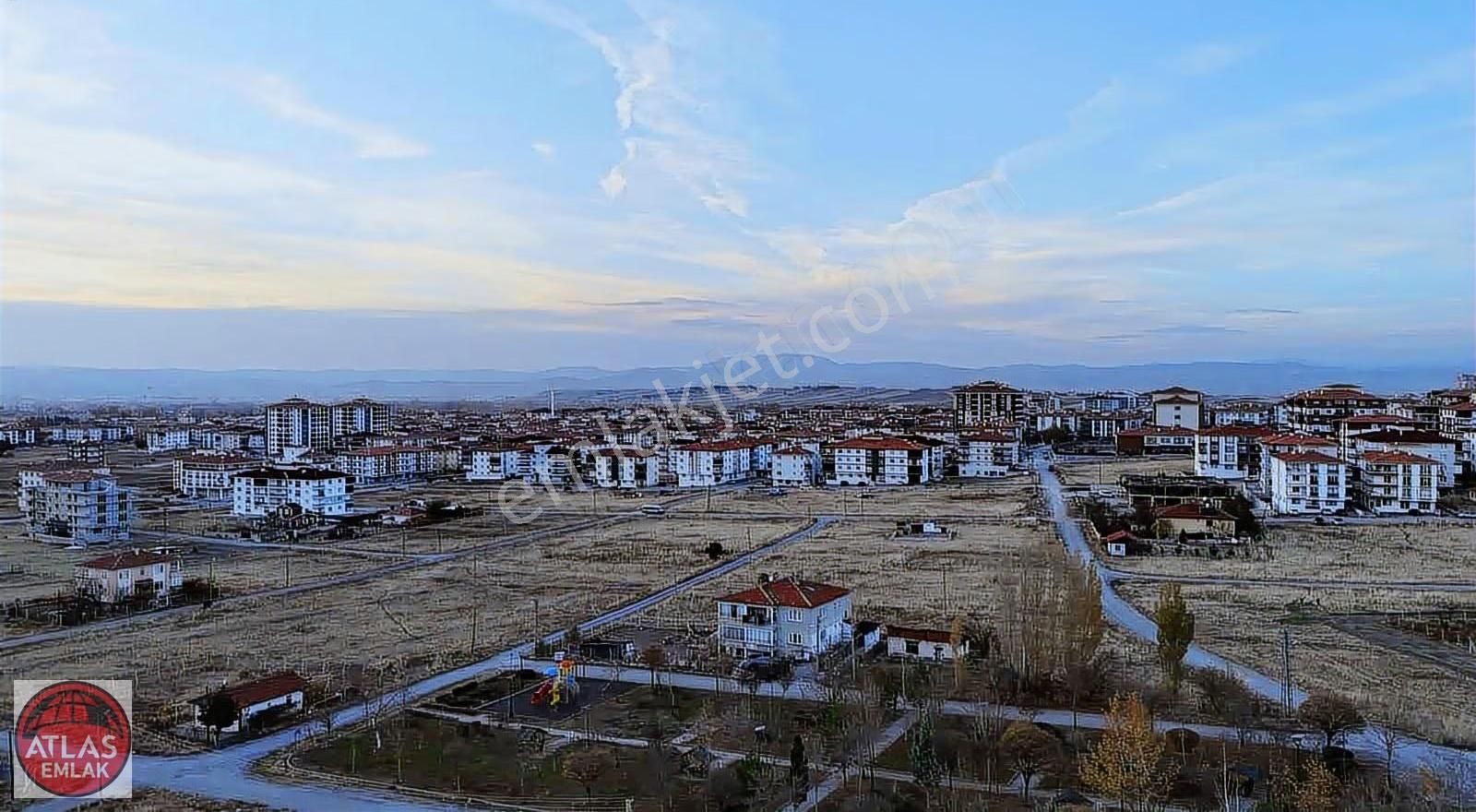 Atlas'tan Park Ve Cami Karşısı 10 Kat İmarlı 1 Daire Getirili - Görsel 4