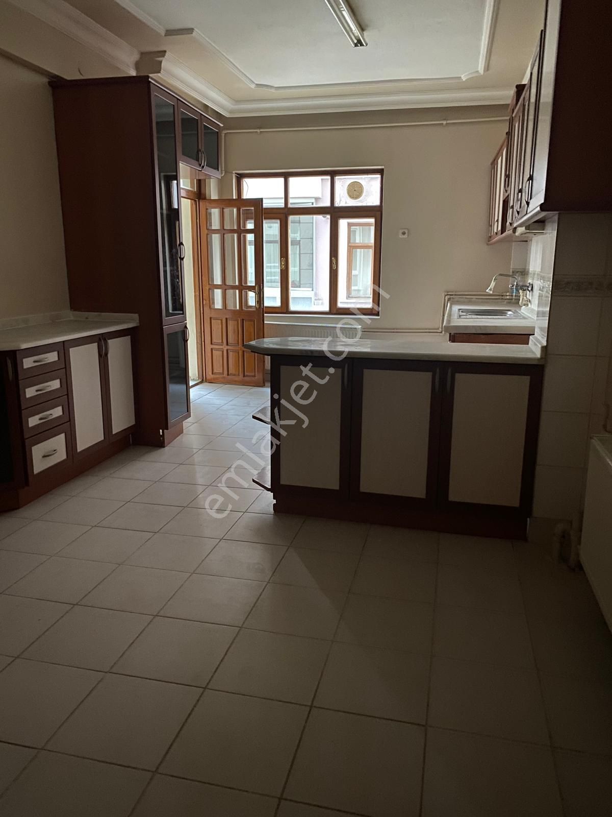 İsa Kavak Gayrimenkul’den Selçuklu / Akşemsettin’de Kiralık Daire - Görsel 15