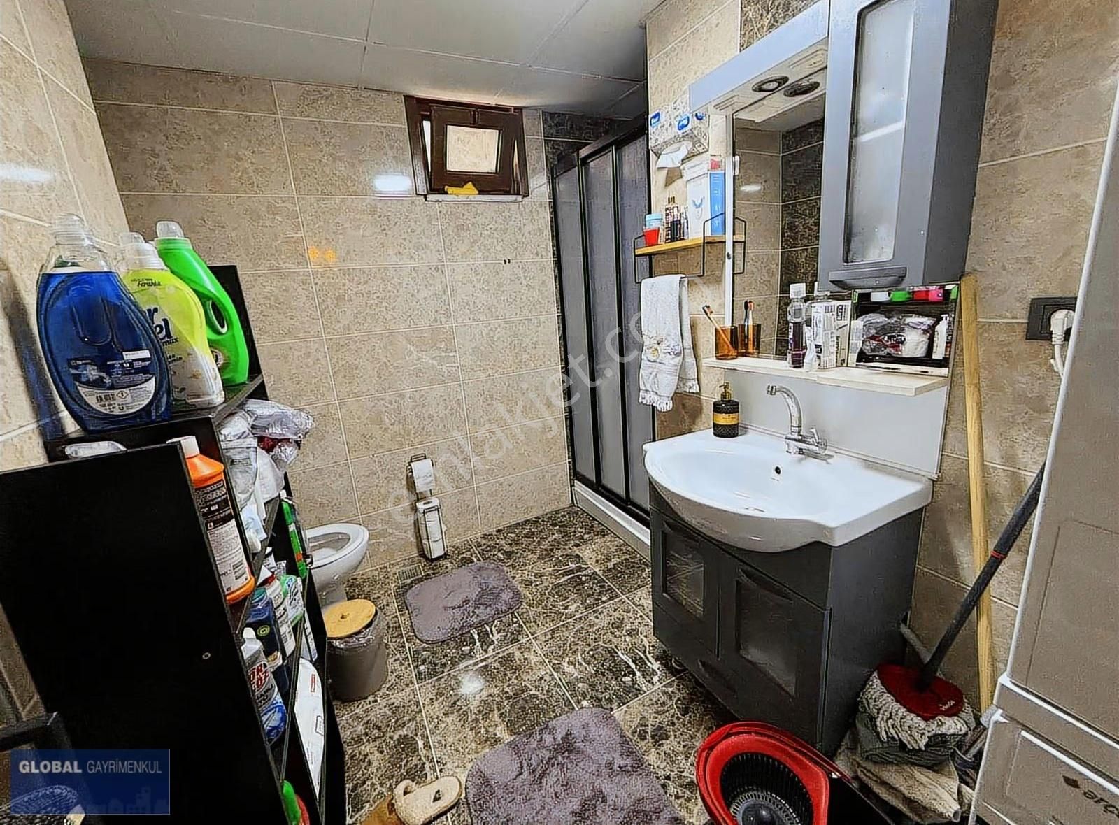 Globalden,sahilde,güzel Lokasyonda,ara Kat,uygun Fiyatlı Daire - Görsel 18