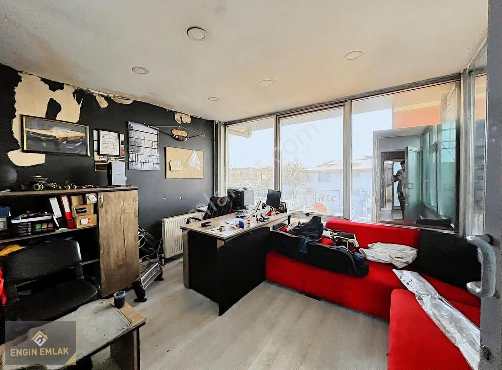 Engin Emlak'tan Satılık Karacaören Sanayi Sitesinde Yapılı 350 M - Görsel 4