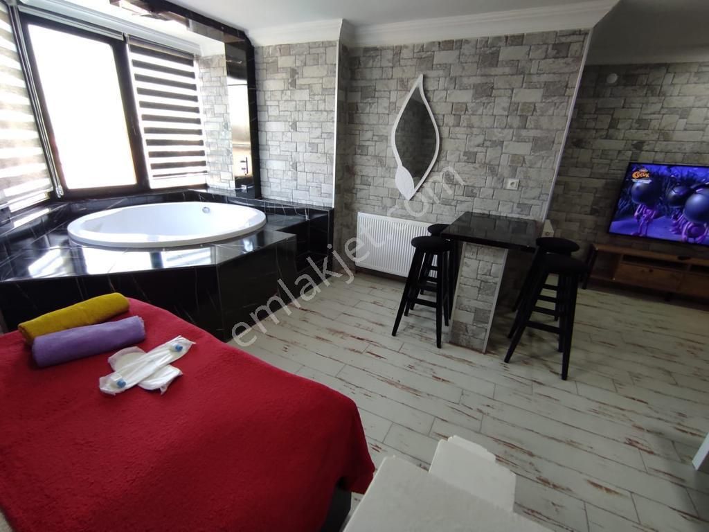 Çankaya Esat Tunalı 7/24 Açık Lüks Apart 2 Kişilik Küvet - Görsel 5