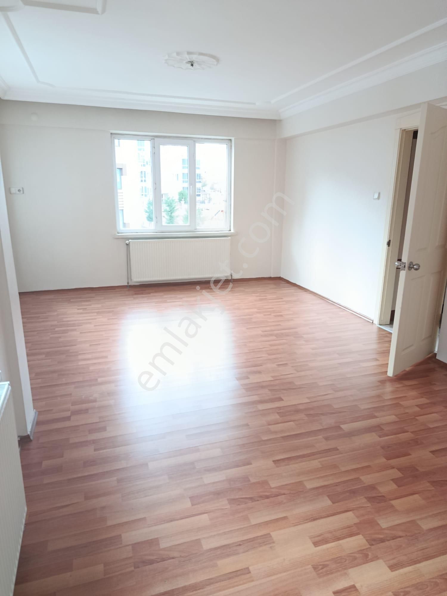 Afyon Fatih Mahallesinde Satılık 3+1 Satılık Daire - Görsel 4