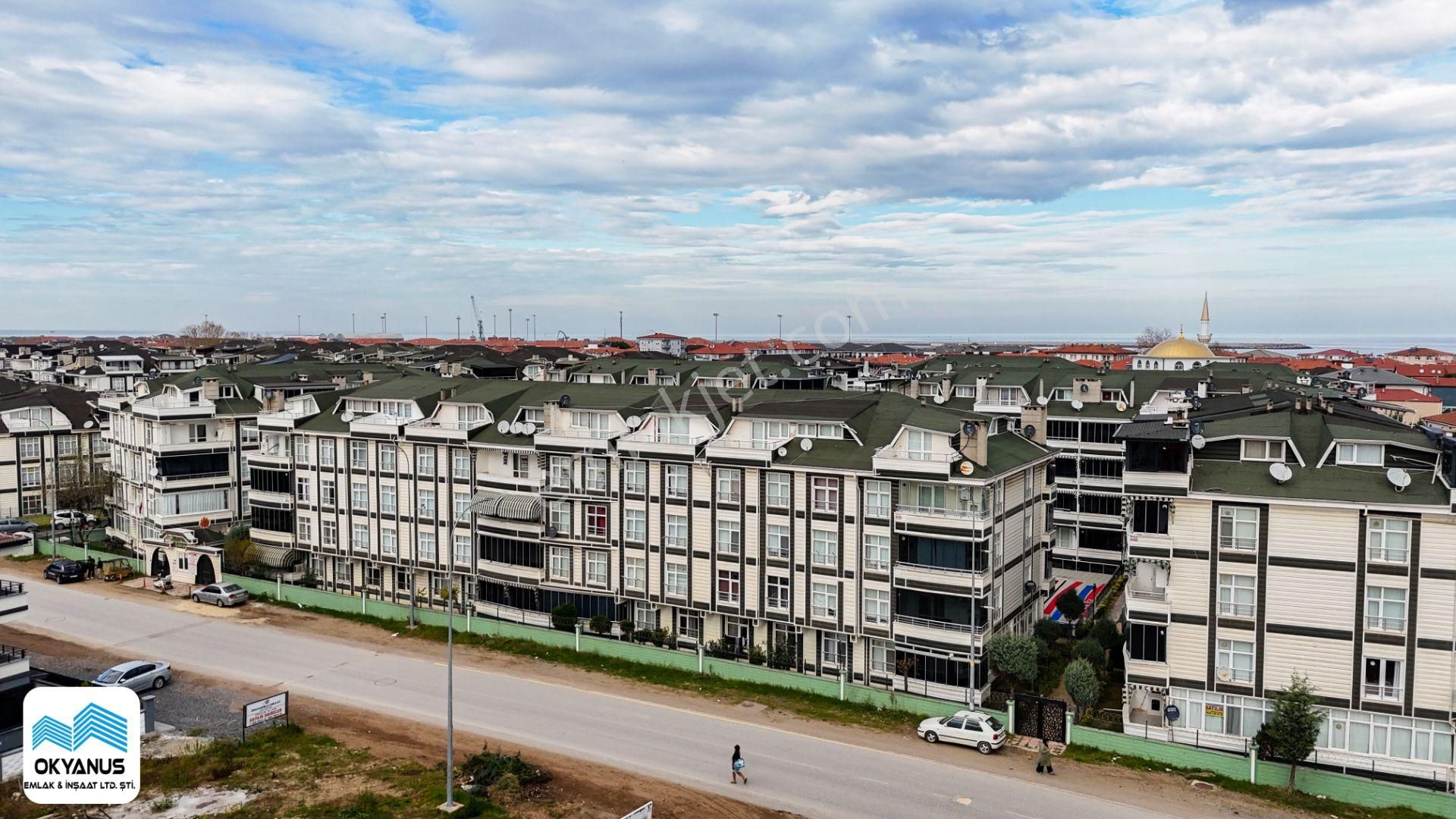 Karasu'da Havuzlu Site İçerisinde Satılık Ara Kat Daire - Görsel 14