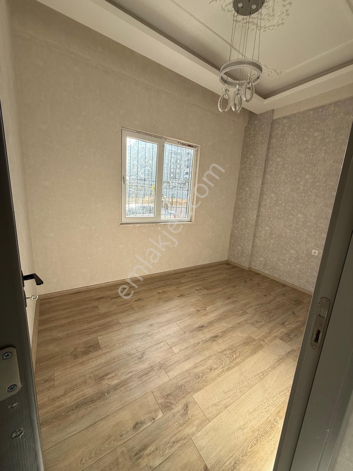 Göktürk De Ultra Lüx Masrafsız 2+1 Giriş Kat Daire - Görsel 4