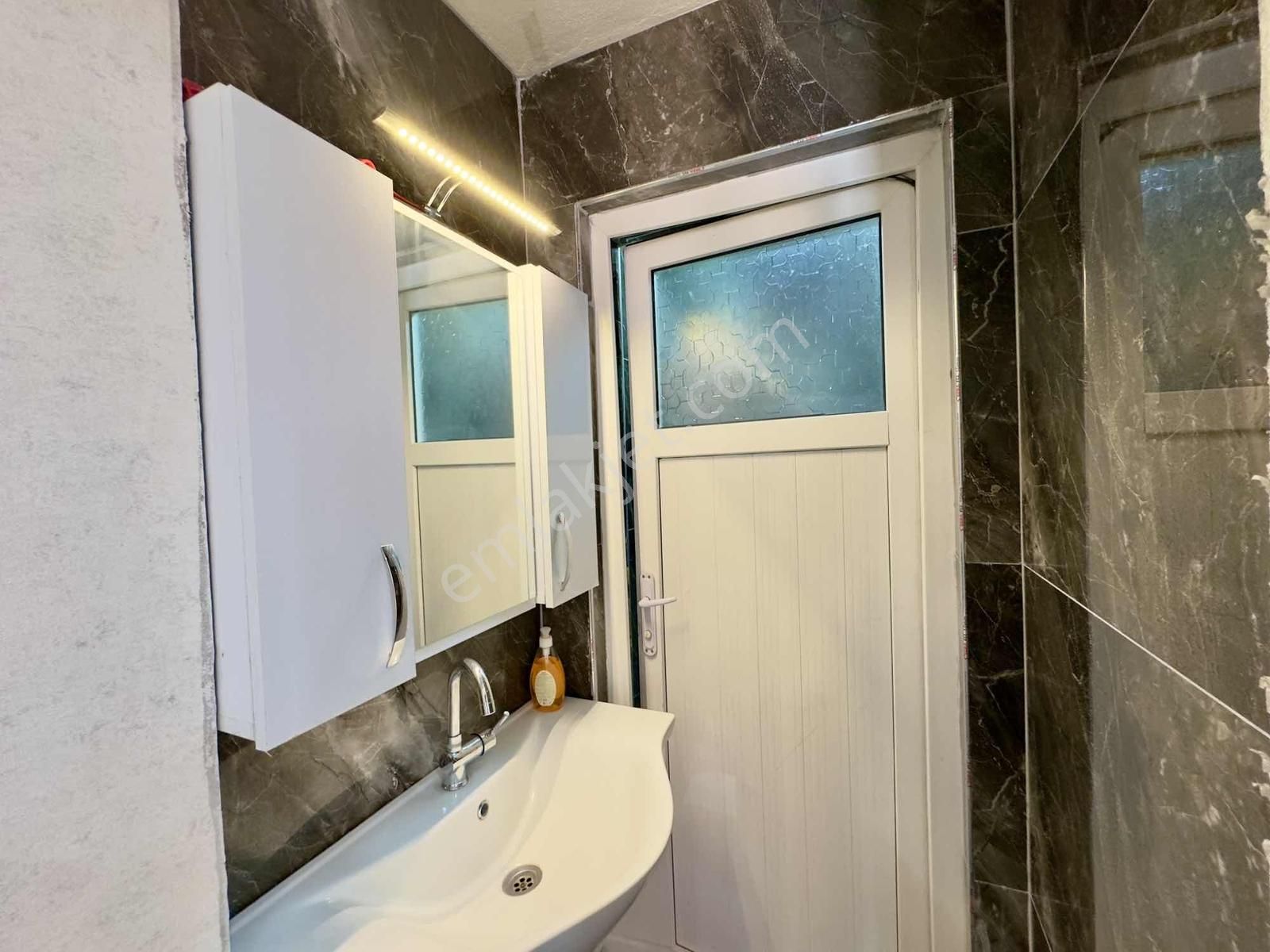 Yasin Batan'dan Şehrin Göbeğinde Eşyalı Satılık Ofis Fırsat!!! - Görsel 18