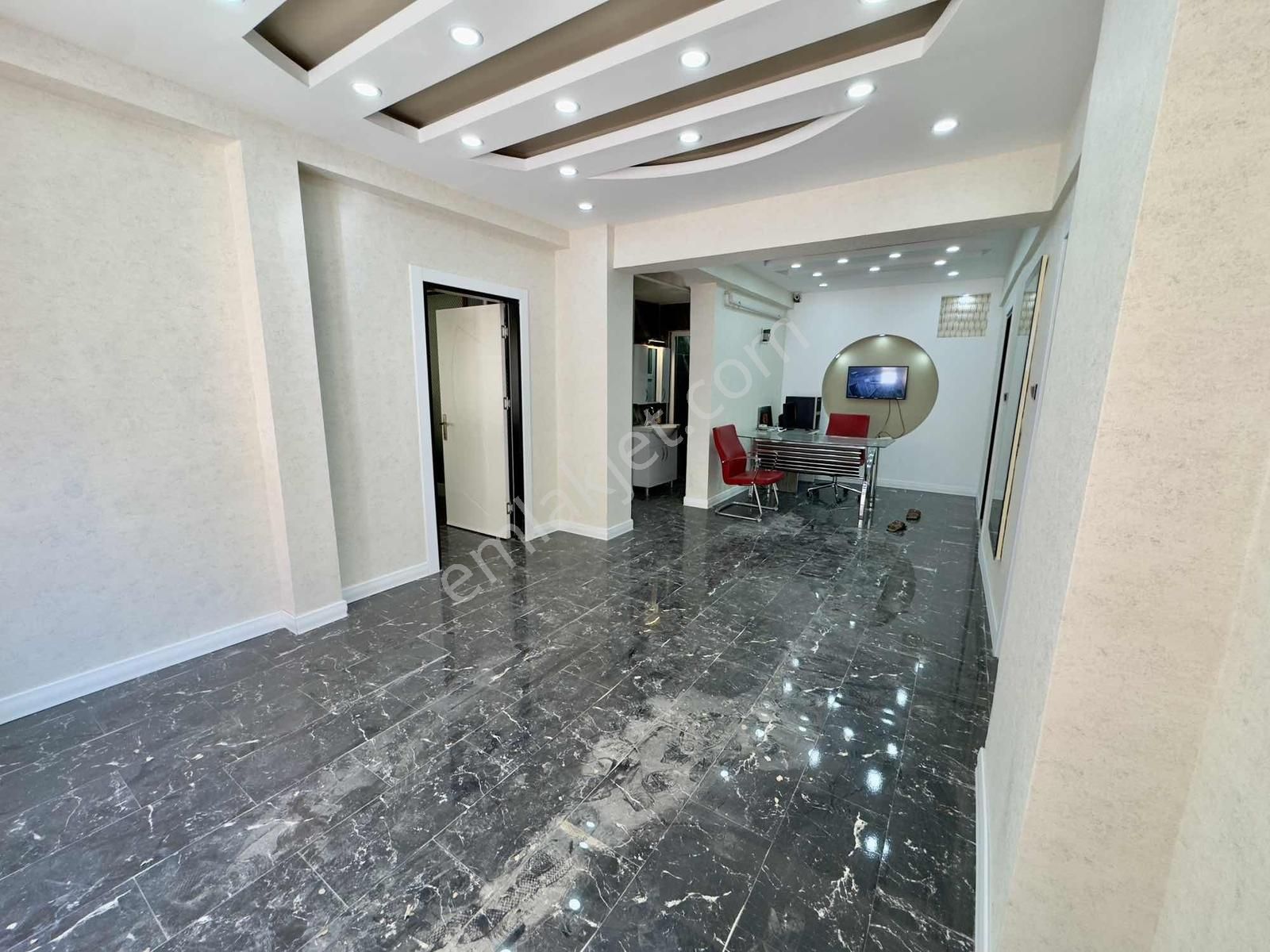 Yasin Batan'dan Şehrin Göbeğinde Eşyalı Satılık Ofis Fırsat!!! - Görsel 15