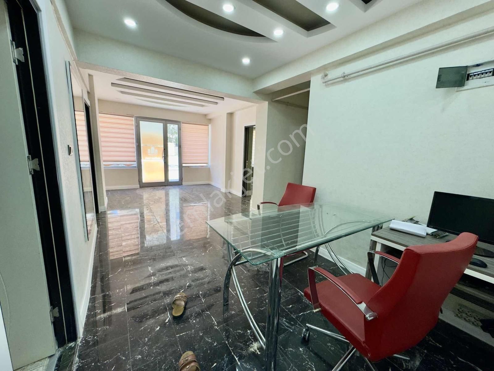 Yasin Batan'dan Şehrin Göbeğinde Eşyalı Satılık Ofis Fırsat!!! - Görsel 14