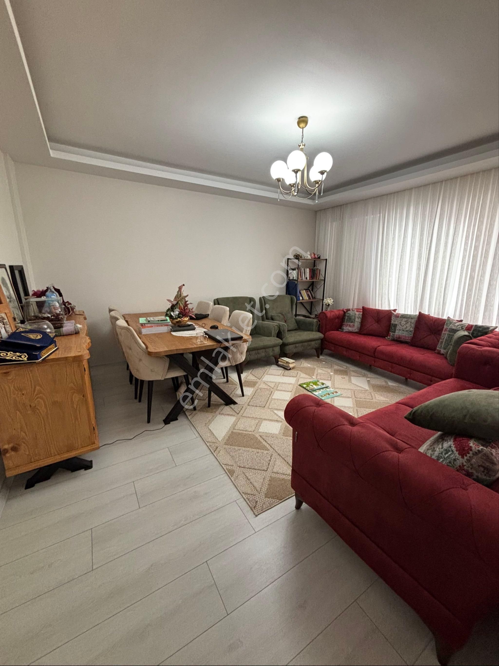 İstiklal Mah 2 Kat 3+1 Satılık Daire - Görsel 5